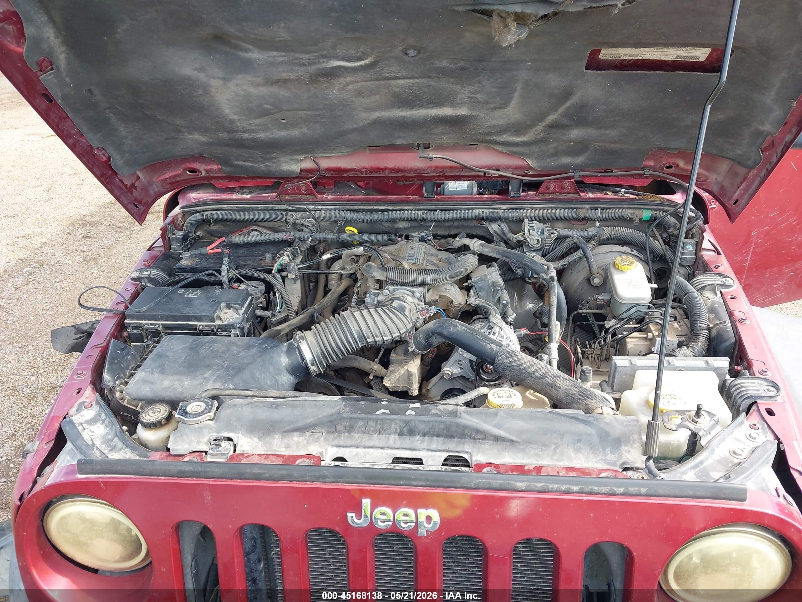 2011 Jeep Wrangler Unlimited Rubicon Red vin: 1J4BA6H11BL584541