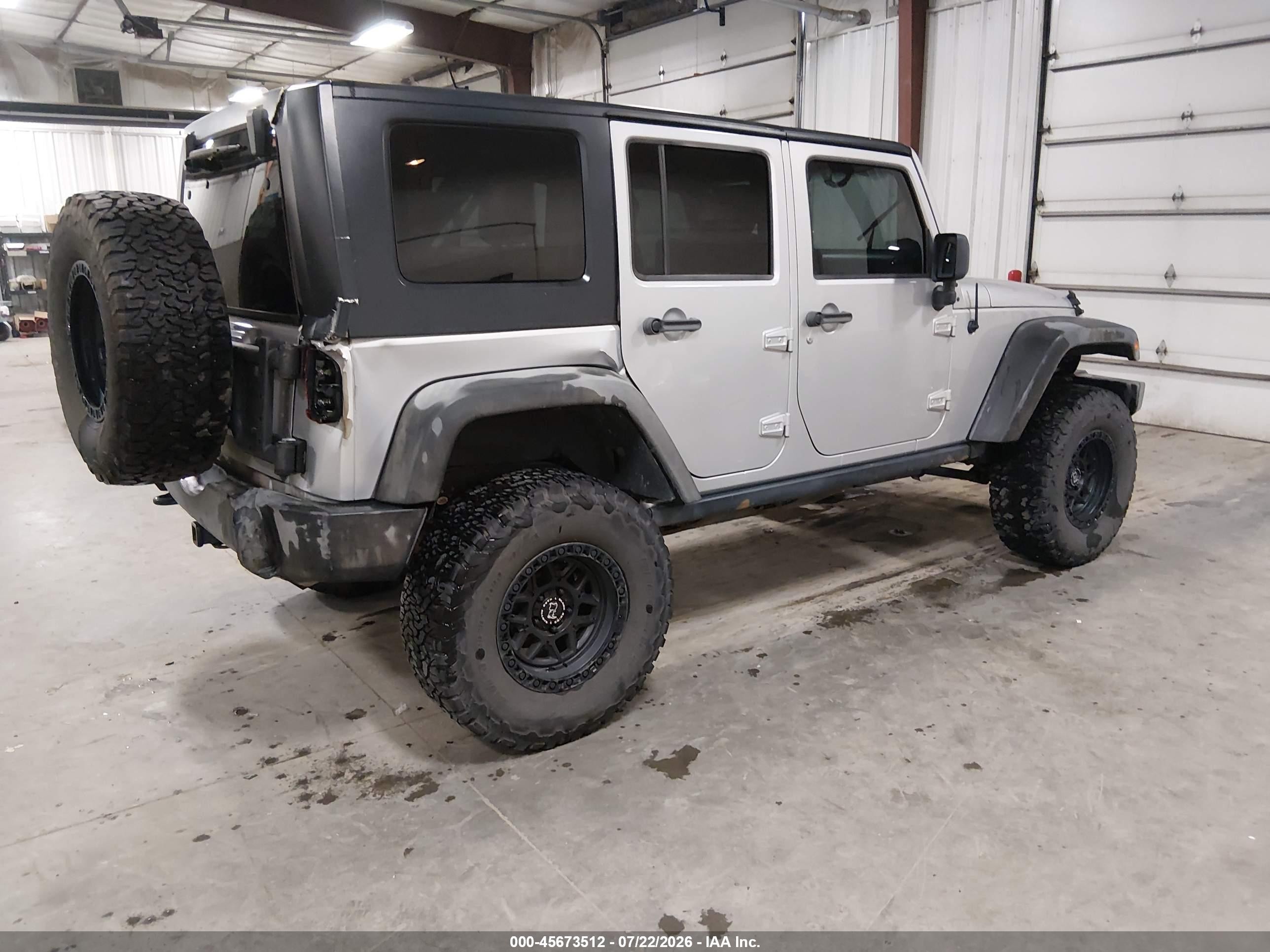 2010 Jeep Wrangler Unlimited Rubicon Silver vin: 1J4BA6H12AL169727