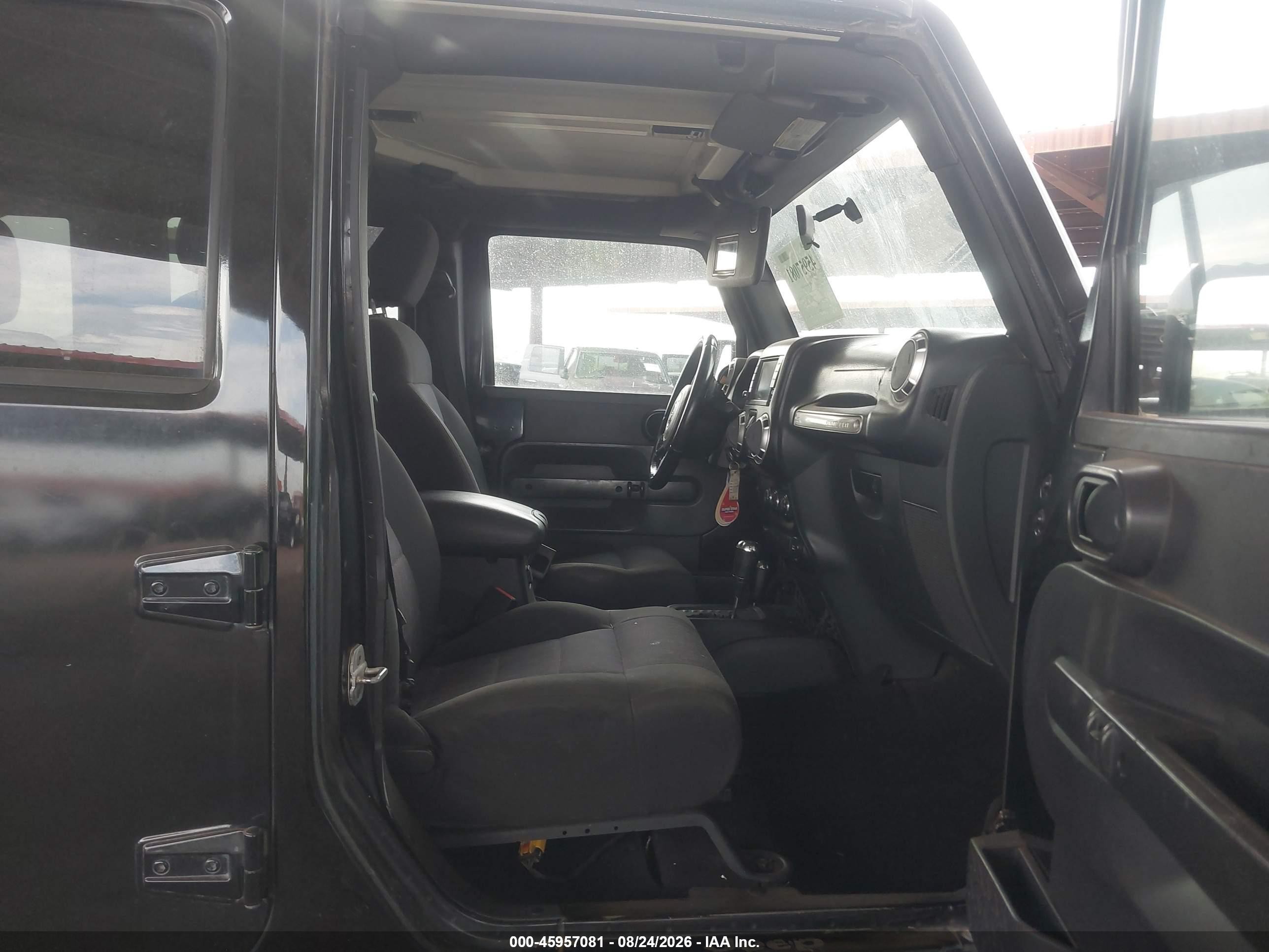 2011 Jeep Wrangler Unlimited Rubicon Черный vin: 1J4BA6H12BL527328