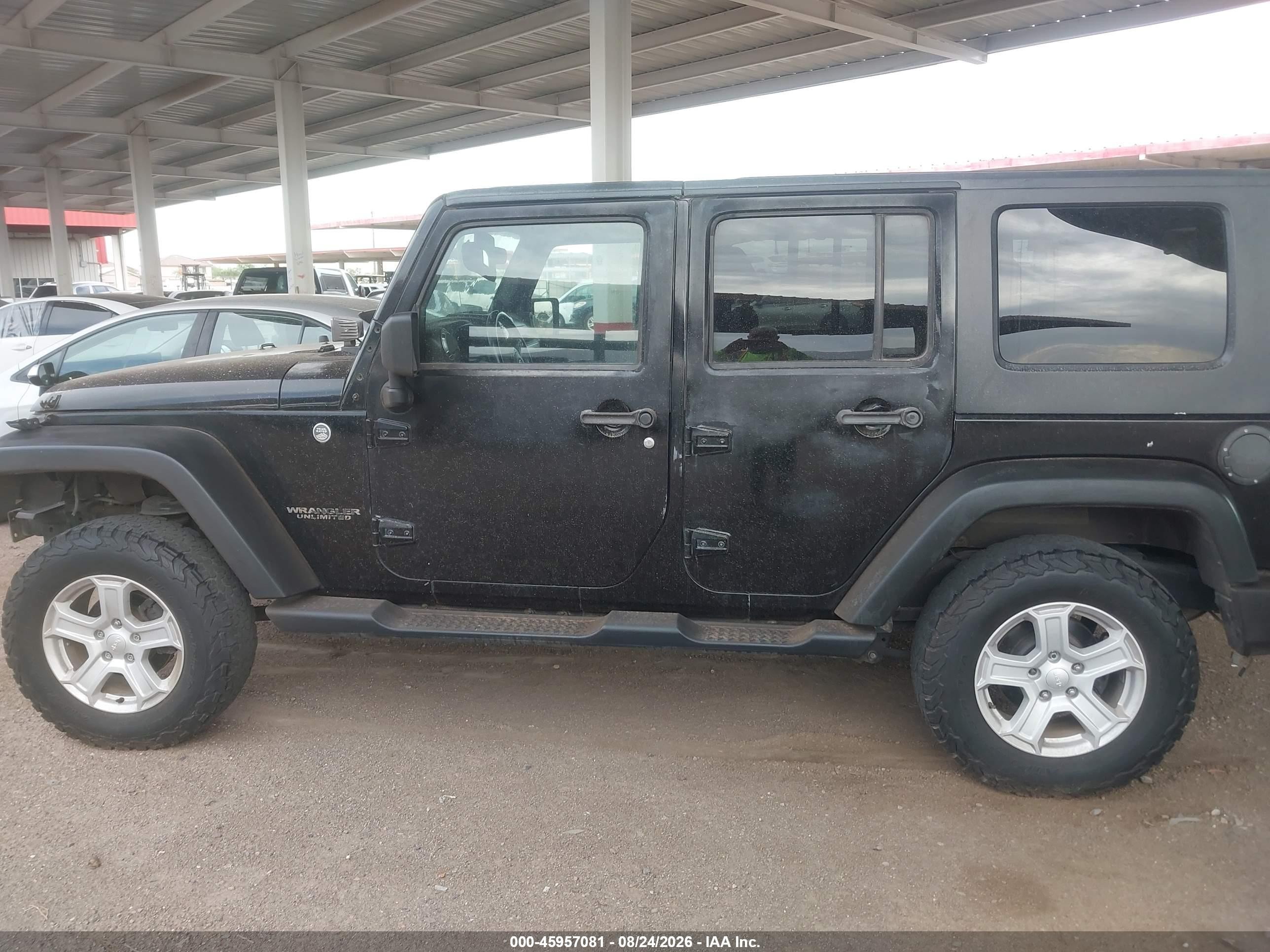 2011 Jeep Wrangler Unlimited Rubicon Черный vin: 1J4BA6H12BL527328