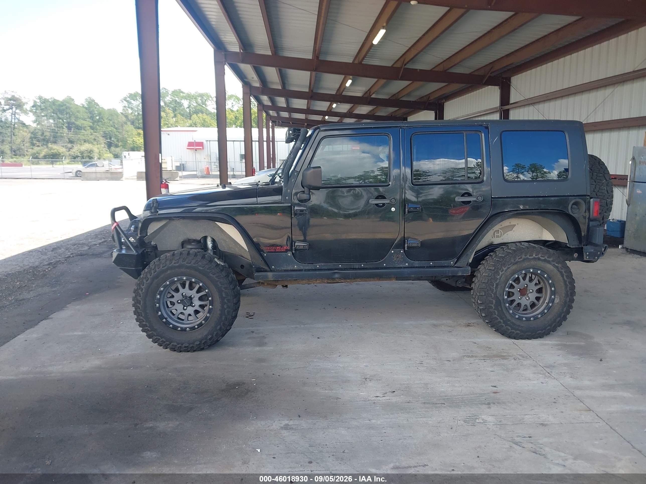 2010 Jeep Wrangler Unlimited Rubicon Black vin: 1J4BA6H17AL102038