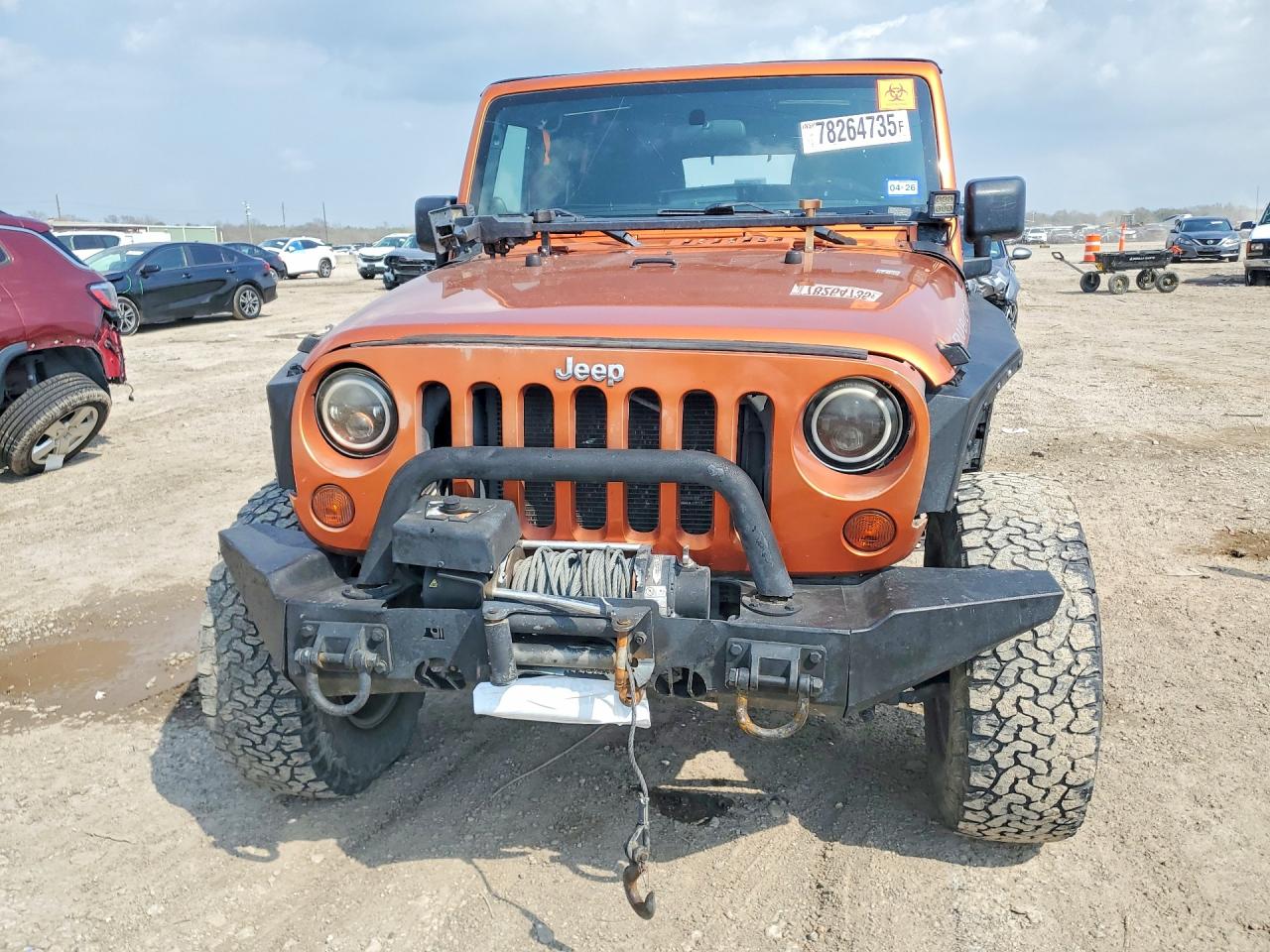 2011 Jeep Wrangler Unlimited Rubicon Orange vin: 1J4BA6H18BL514339
