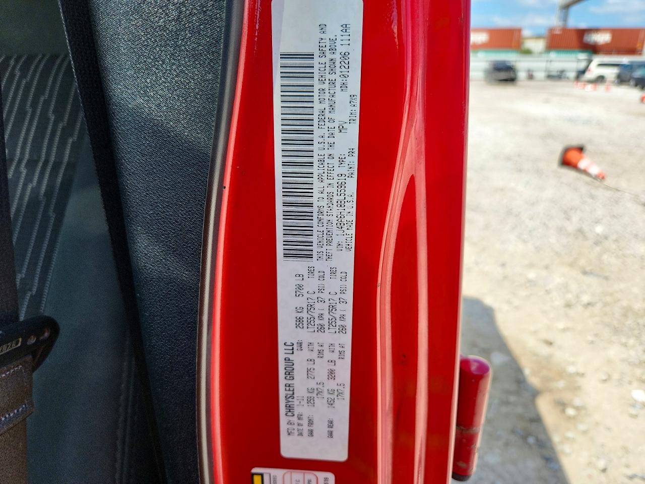 2011 Jeep Wrangler Unlimited Rubicon Red vin: 1J4BA6H18BL559619