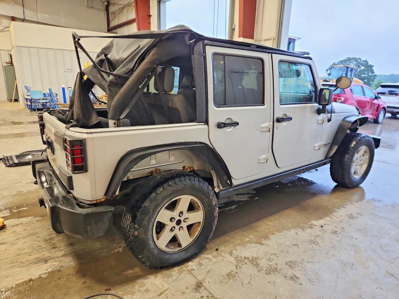 2010 Jeep Wrangler Unlimited Rubicon Серебряный vin: 1J4BA6H19AL101053