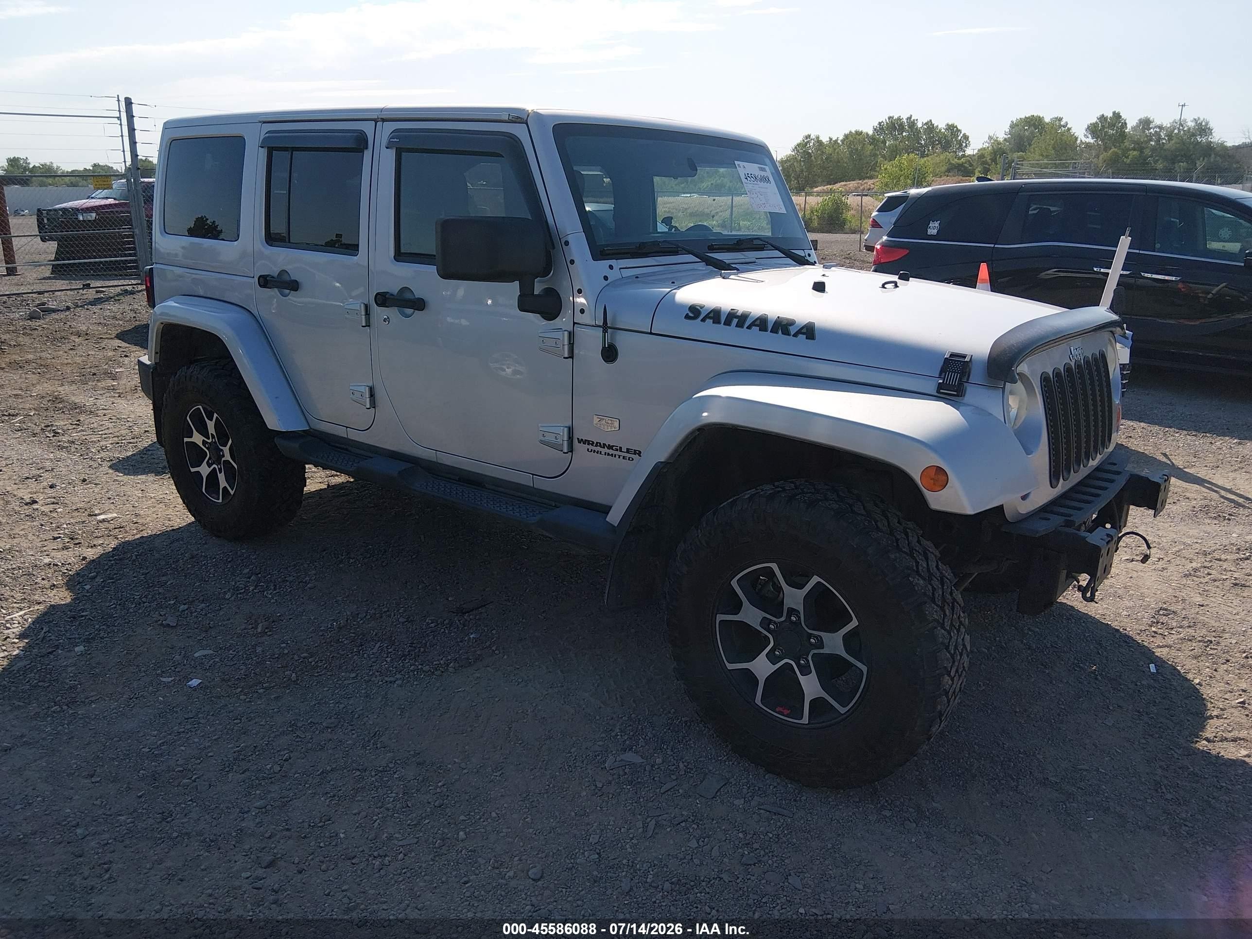 2011 Jeep Wrangler Unlimited 70th Anniversary White vin: 1J4BA7H10BL590966