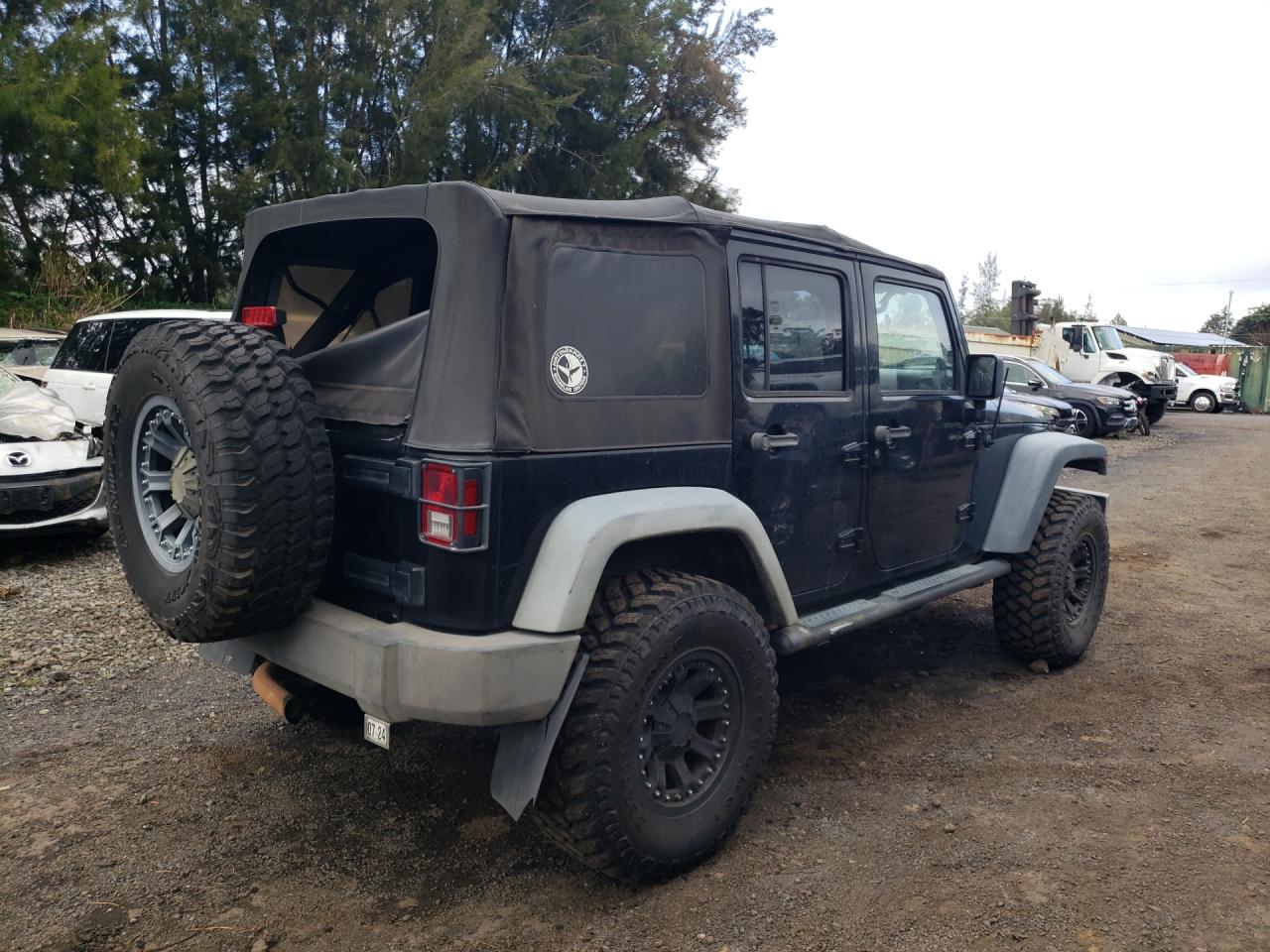 2010 Jeep Wrangler Unlimited Sport Black vin: 1J4BB3H17AL209585 Damage: Right Running Board, Multiple Scratches Heavy, 2
