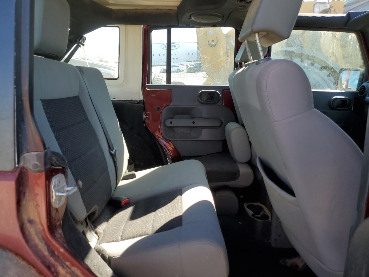 2010 Jeep Wrangler Unlimited Sport Maroon vin: 1J4BZ3H13AL170215