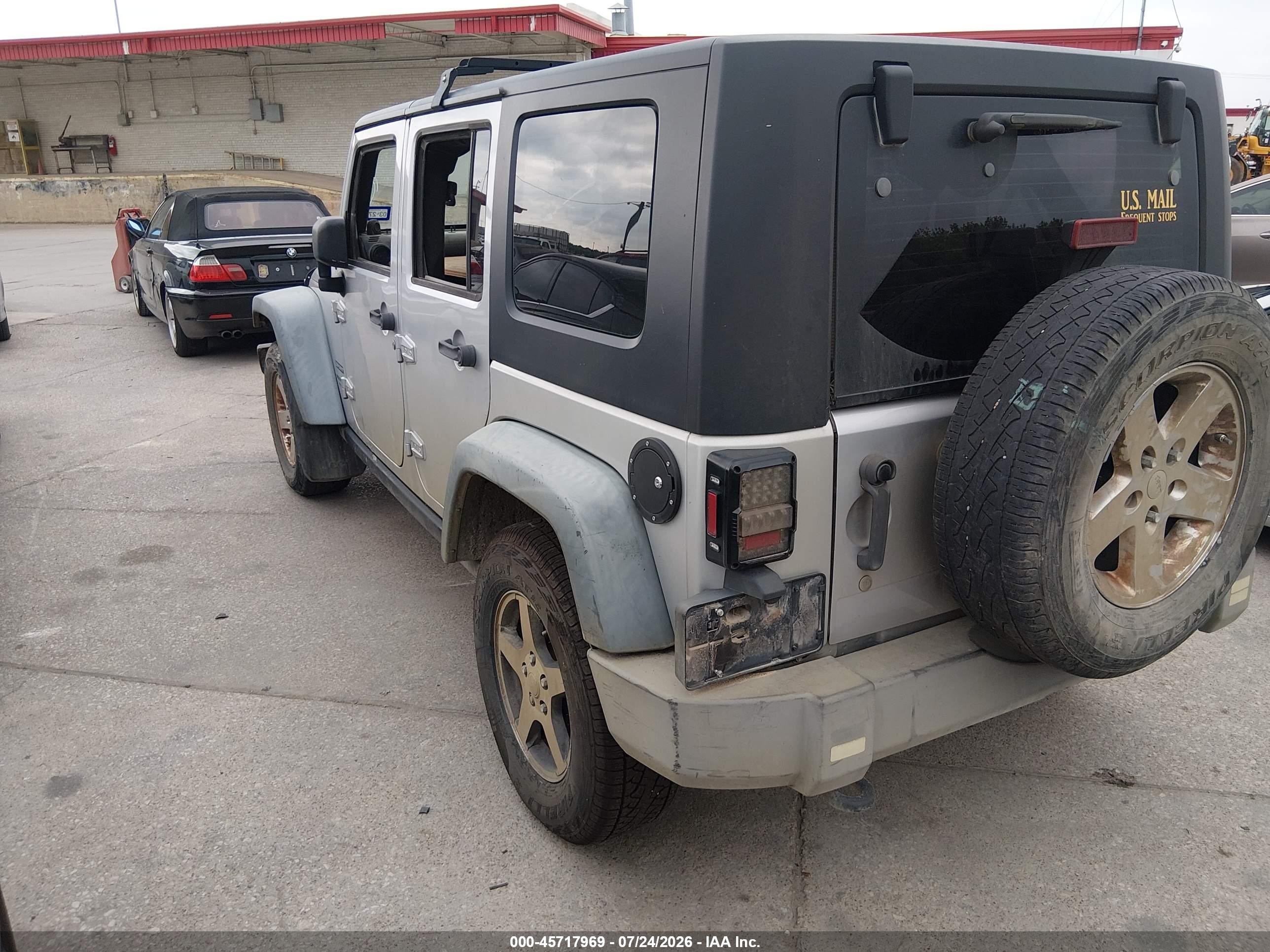 2010 Jeep Wrangler Unlimited Sport Rhd Silver vin: 1J4BZ3H17AL233073