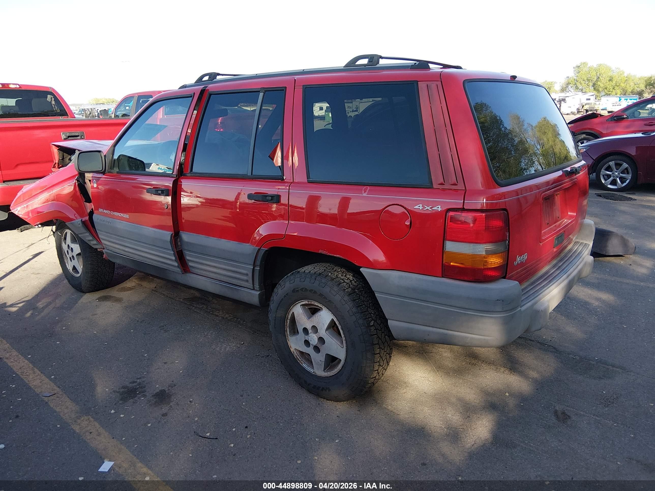 1996 Jeep Grand Cherokee Laredo Red vin: 1J4EZ58S0TC104189