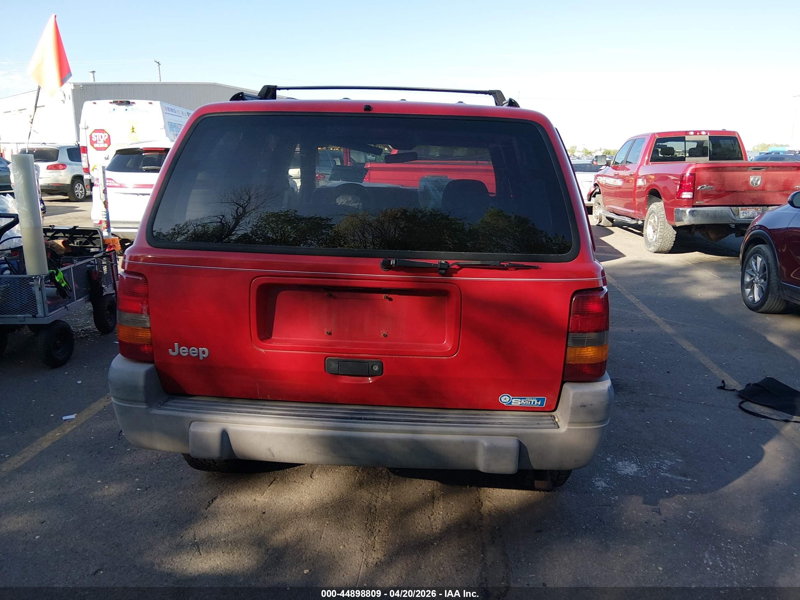 1996 Jeep Grand Cherokee Laredo Red vin: 1J4EZ58S0TC104189