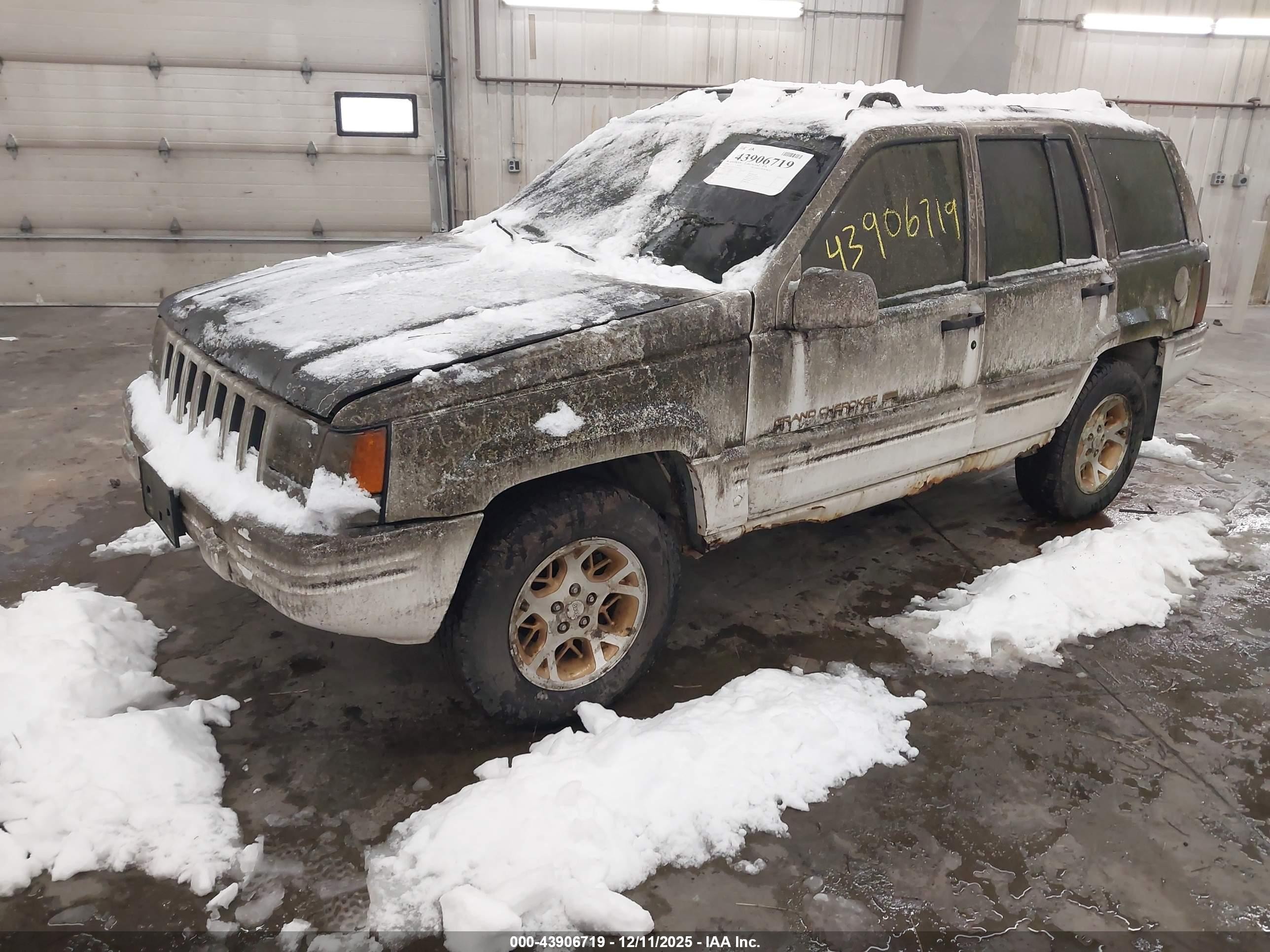 1996 Jeep Grand Cherokee Limited White vin: 1J4EZ78Y3TC119883