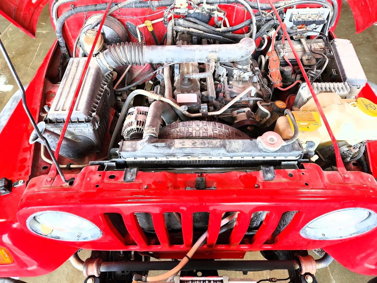 2003 Jeep Wrangler / Tj Sport Красный vin: 1J4F449S03P336490