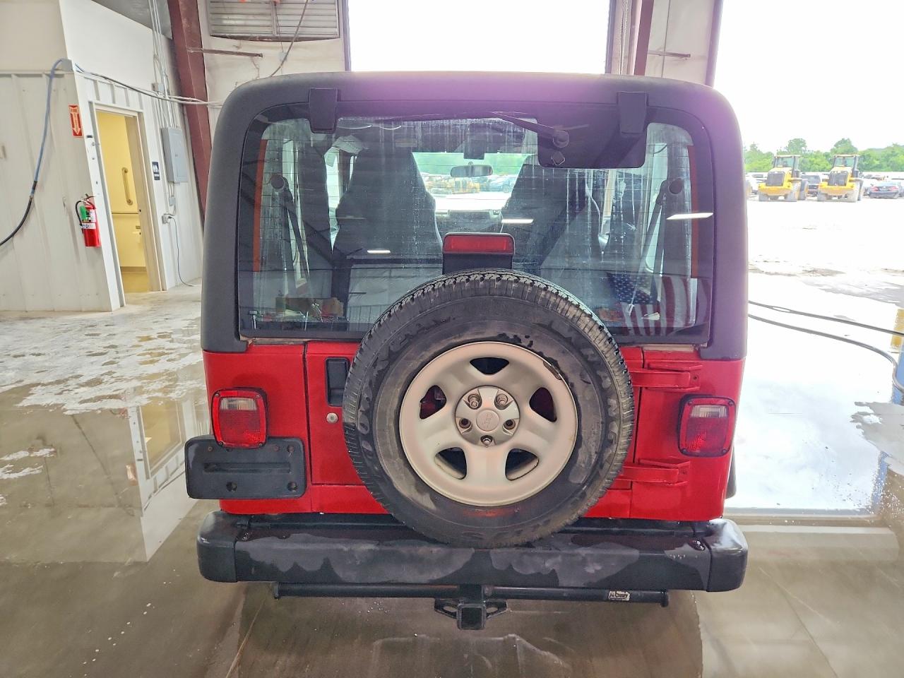 2003 Jeep Wrangler / Tj Sport Красный vin: 1J4F449S03P336490