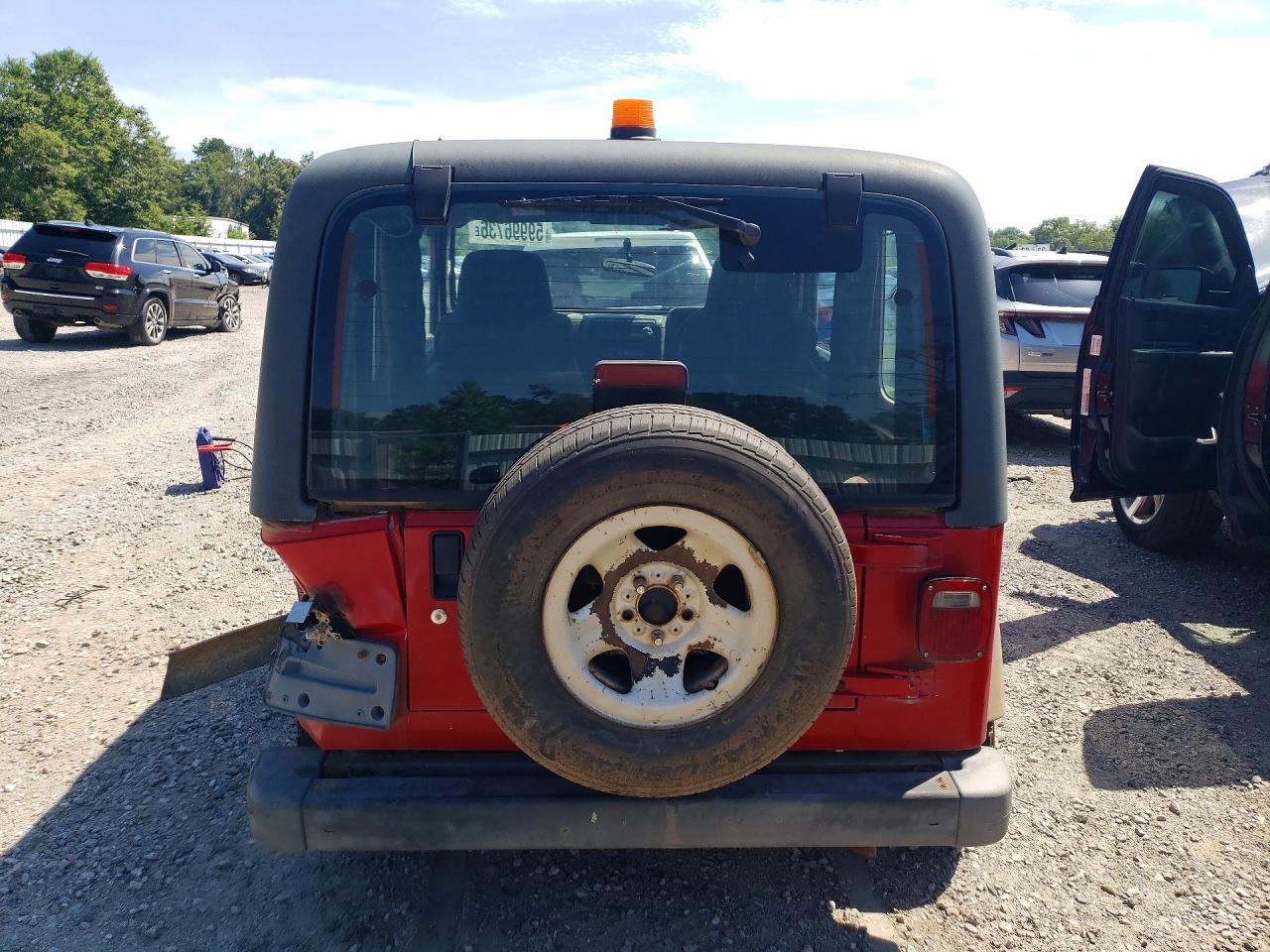 2003 Jeep Wrangler / Tj Sport Red vin: 1J4F449S93P357516