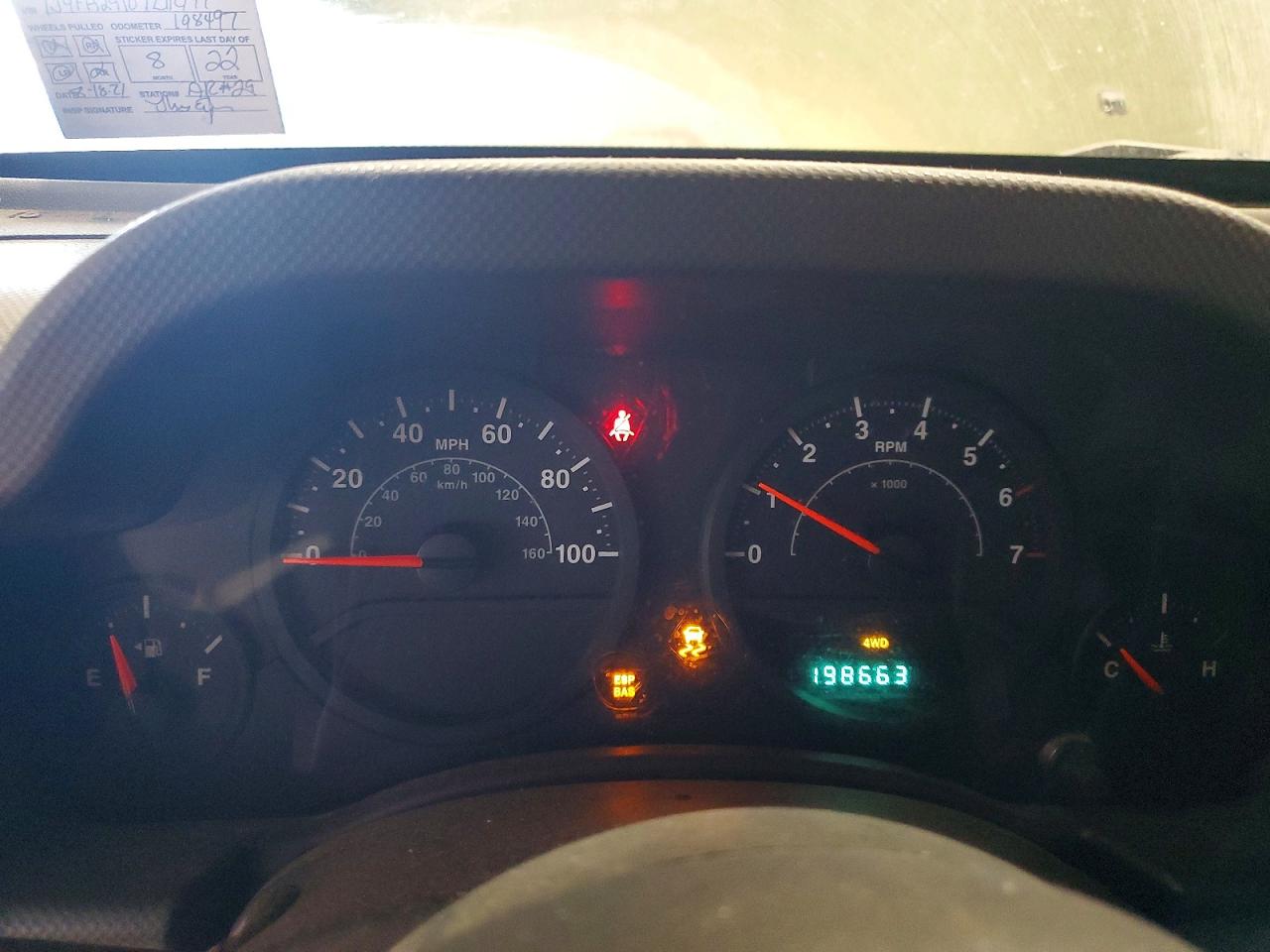 2007 Jeep Wrangler X Зеленый vin: 1J4FA24107L112144