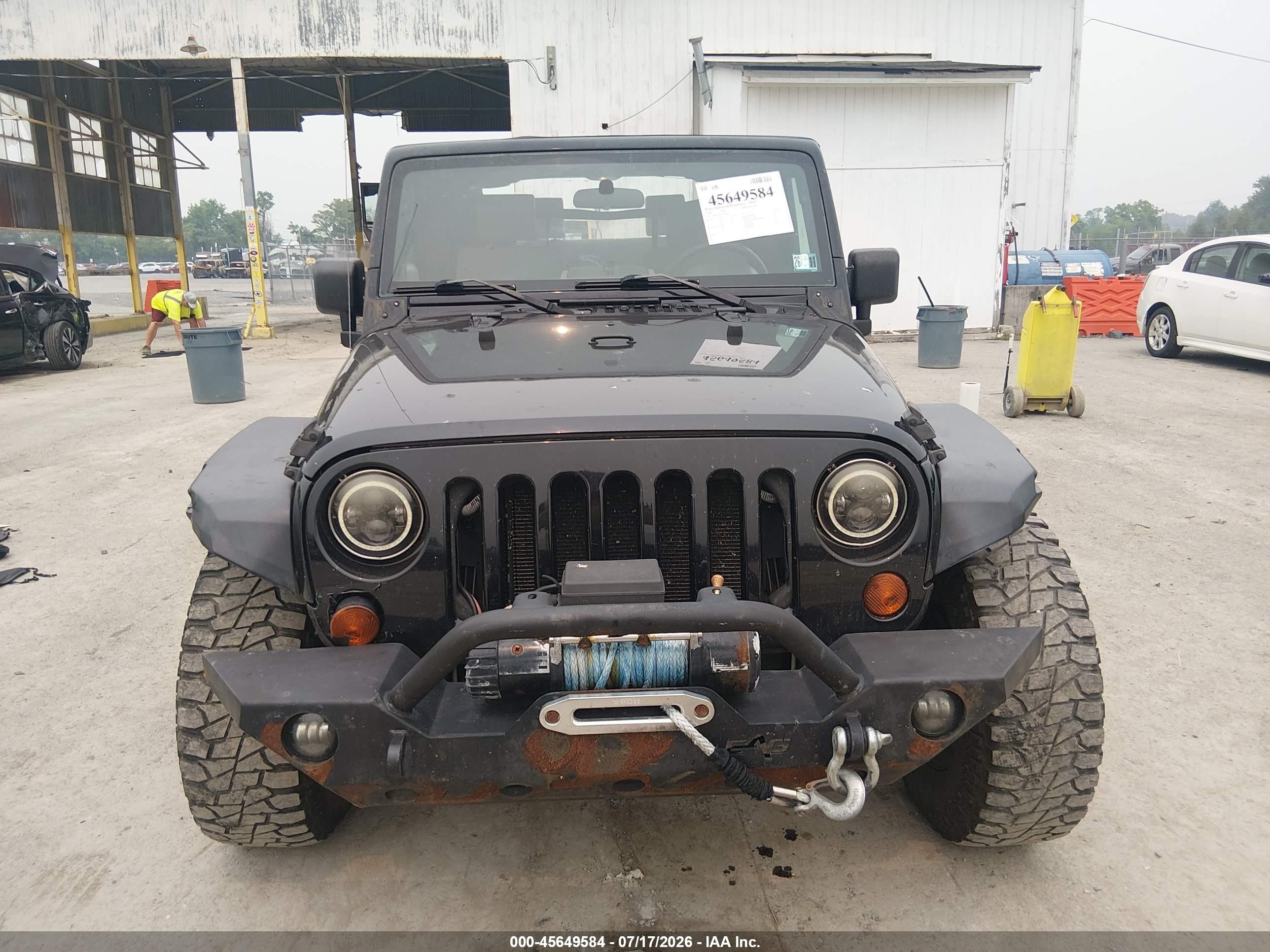 2009 Jeep Wrangler X Черный vin: 1J4FA24109L741468