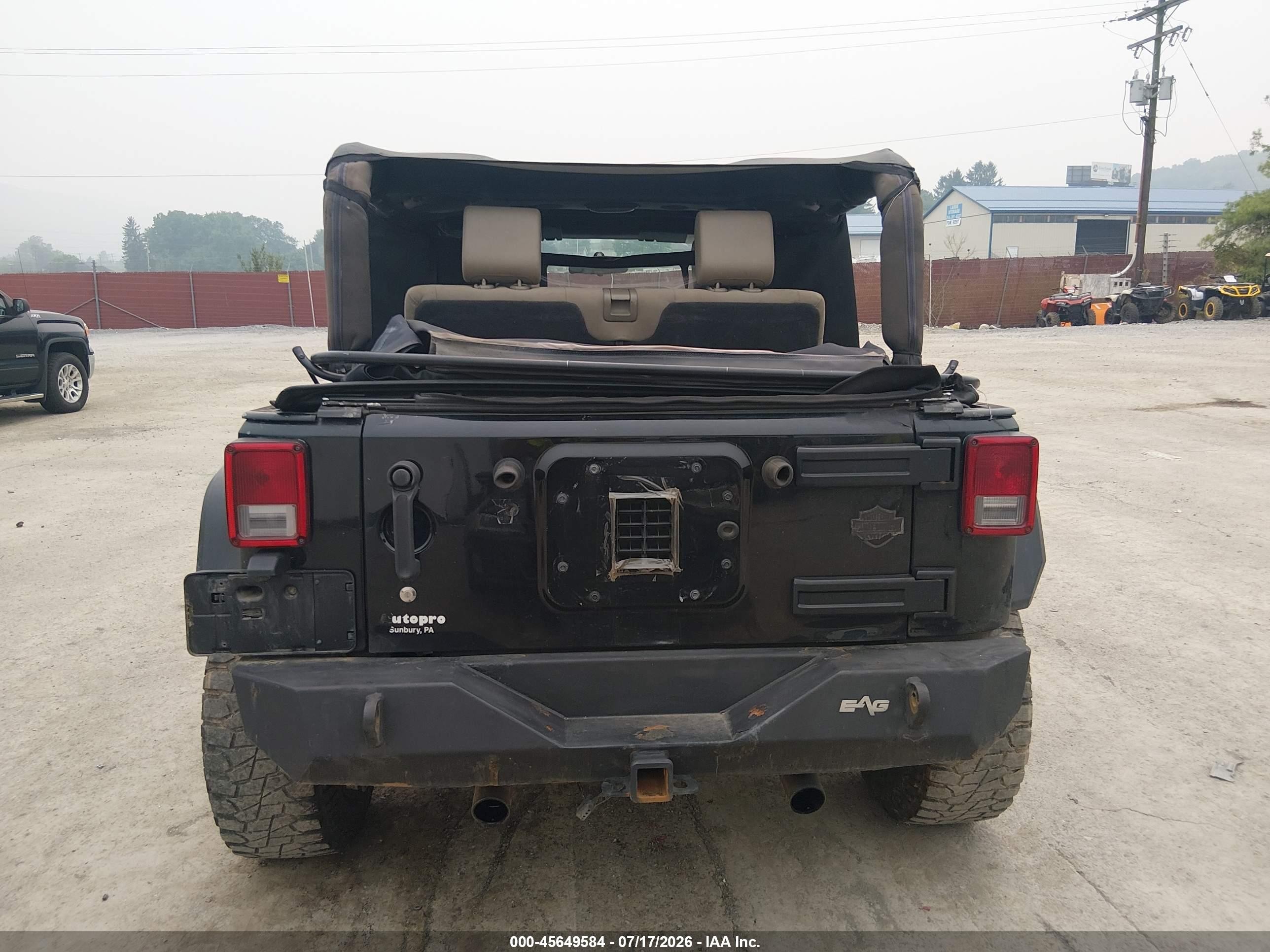 2009 Jeep Wrangler X Черный vin: 1J4FA24109L741468