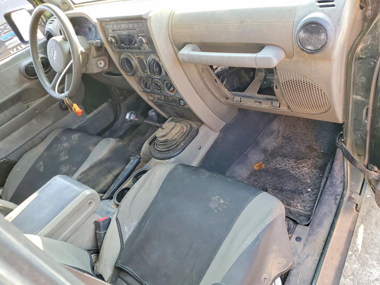 2007 Jeep Wrangler X Зеленый vin: 1J4FA24117L149526