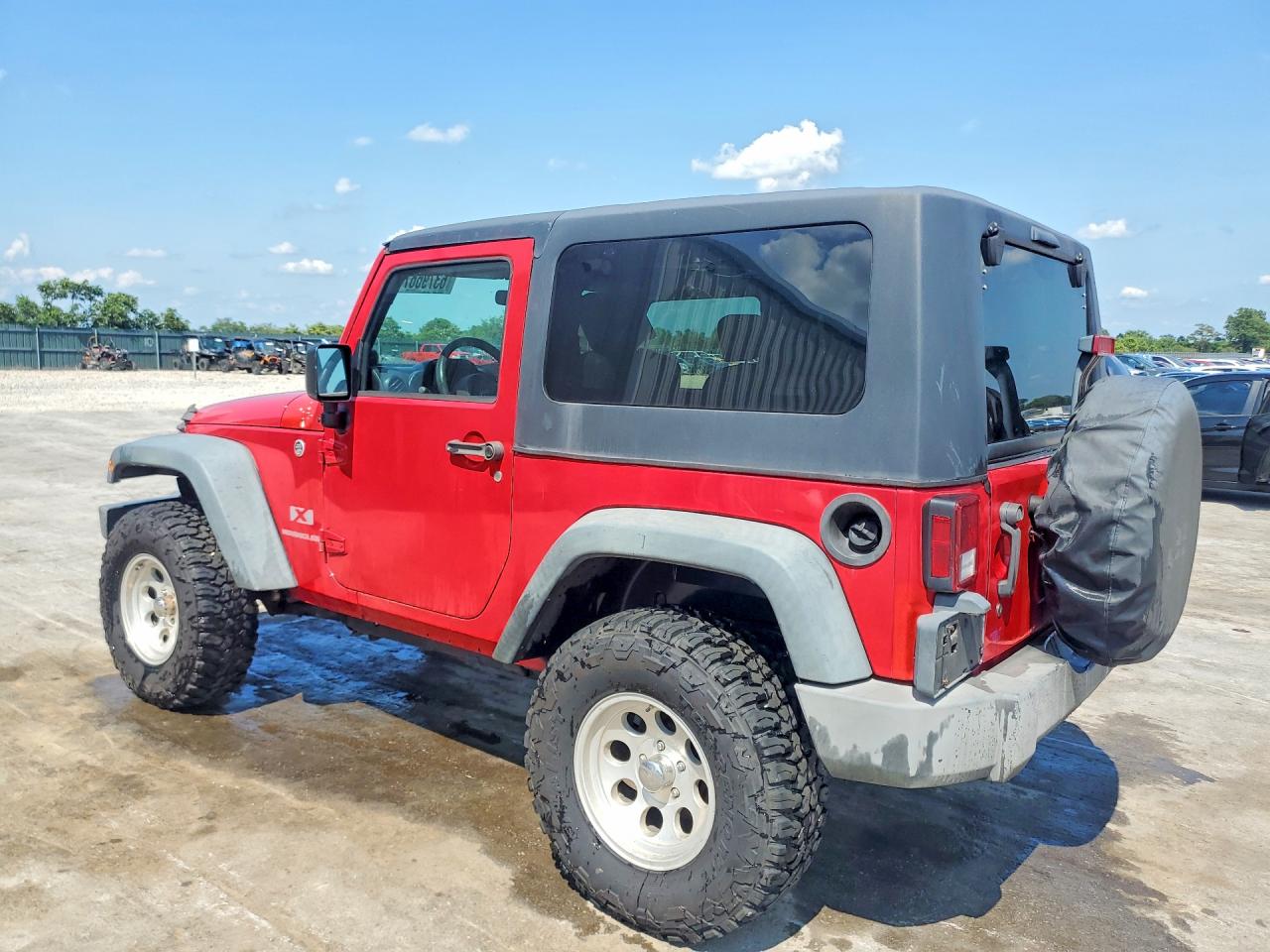 2008 Jeep Wrangler X Red vin: 1J4FA24118L547823