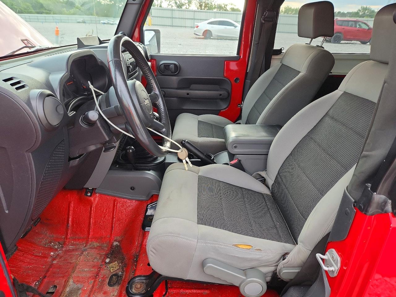 2009 Jeep Wrangler X Красный vin: 1J4FA24119L764094