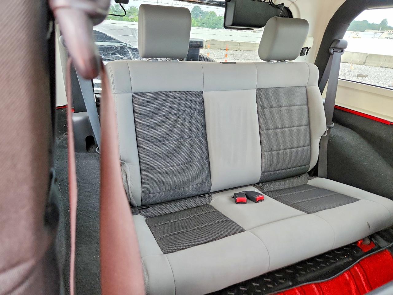 2009 Jeep Wrangler X Красный vin: 1J4FA24119L764094