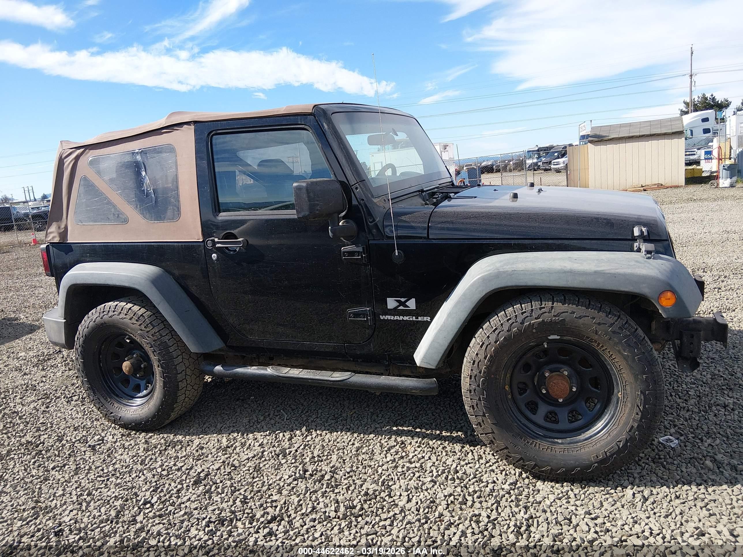2008 Jeep Wrangler X Black vin: 1J4FA24128L551119