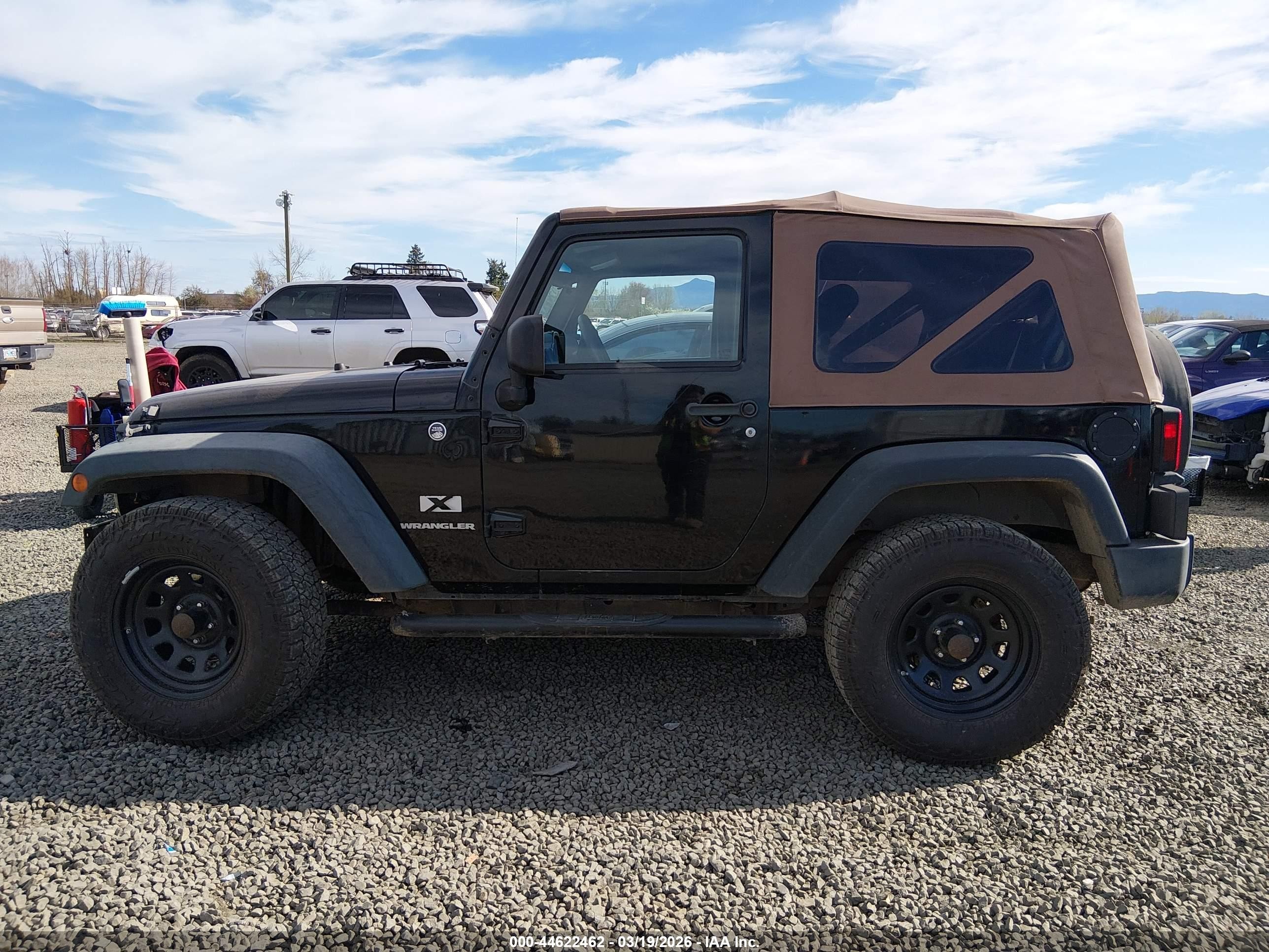 2008 Jeep Wrangler X Black vin: 1J4FA24128L551119