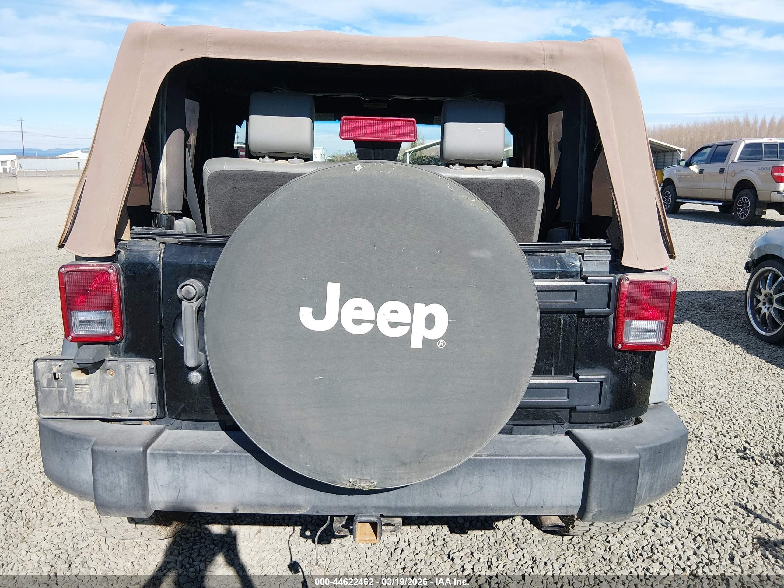 2008 Jeep Wrangler X Black vin: 1J4FA24128L551119