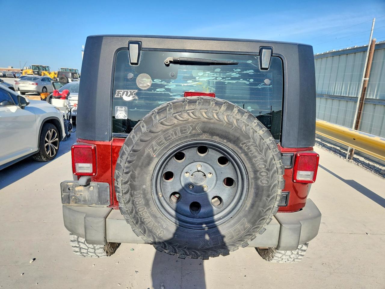 2008 Jeep Wrangler X Red vin: 1J4FA24128L595136
