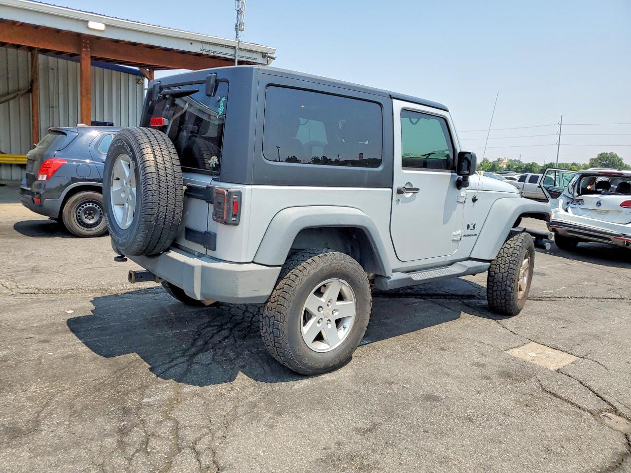 2009 Jeep Wrangler X Silver vin: 1J4FA24129L711193