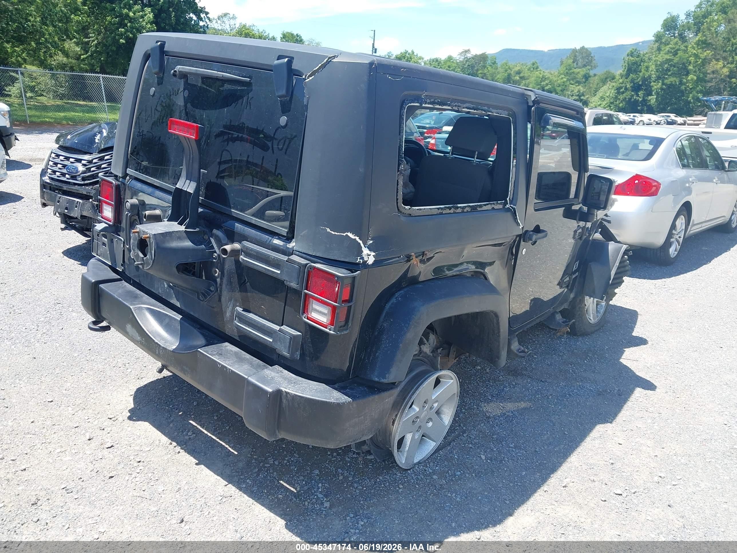 2009 Jeep Wrangler X Черный vin: 1J4FA24129L746462