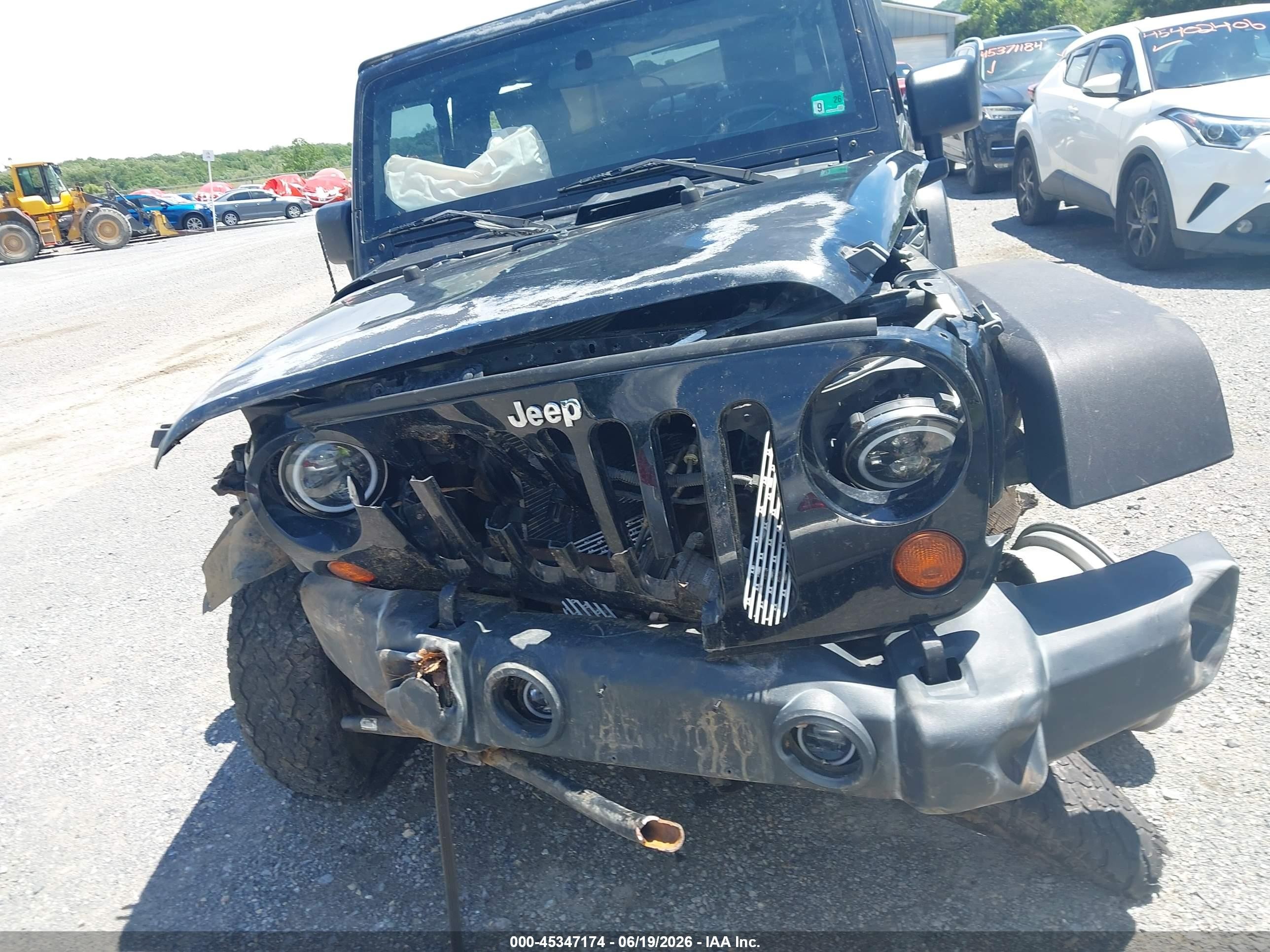 2009 Jeep Wrangler X Черный vin: 1J4FA24129L746462