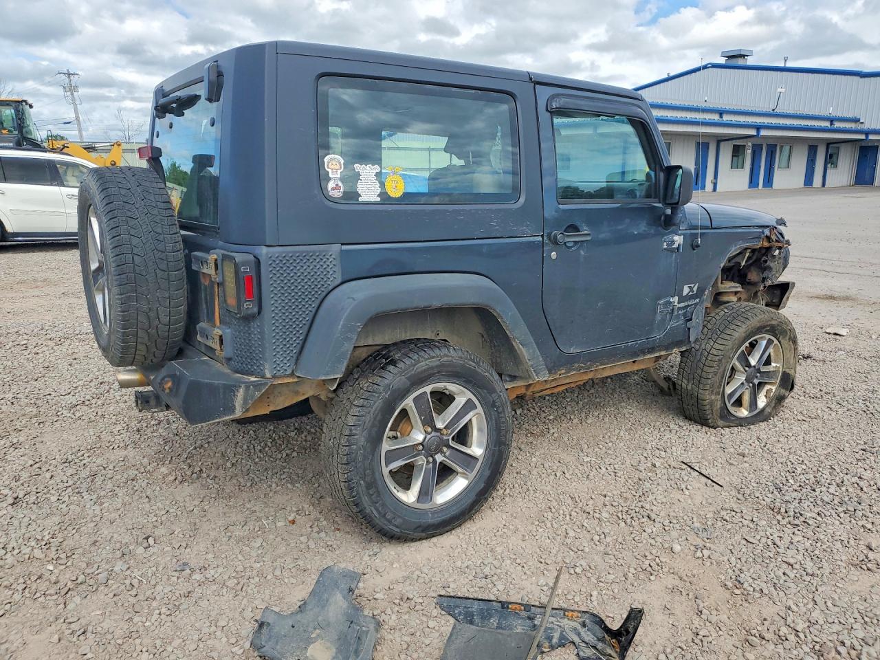 2007 Jeep Wrangler X Серый vin: 1J4FA24137L118536