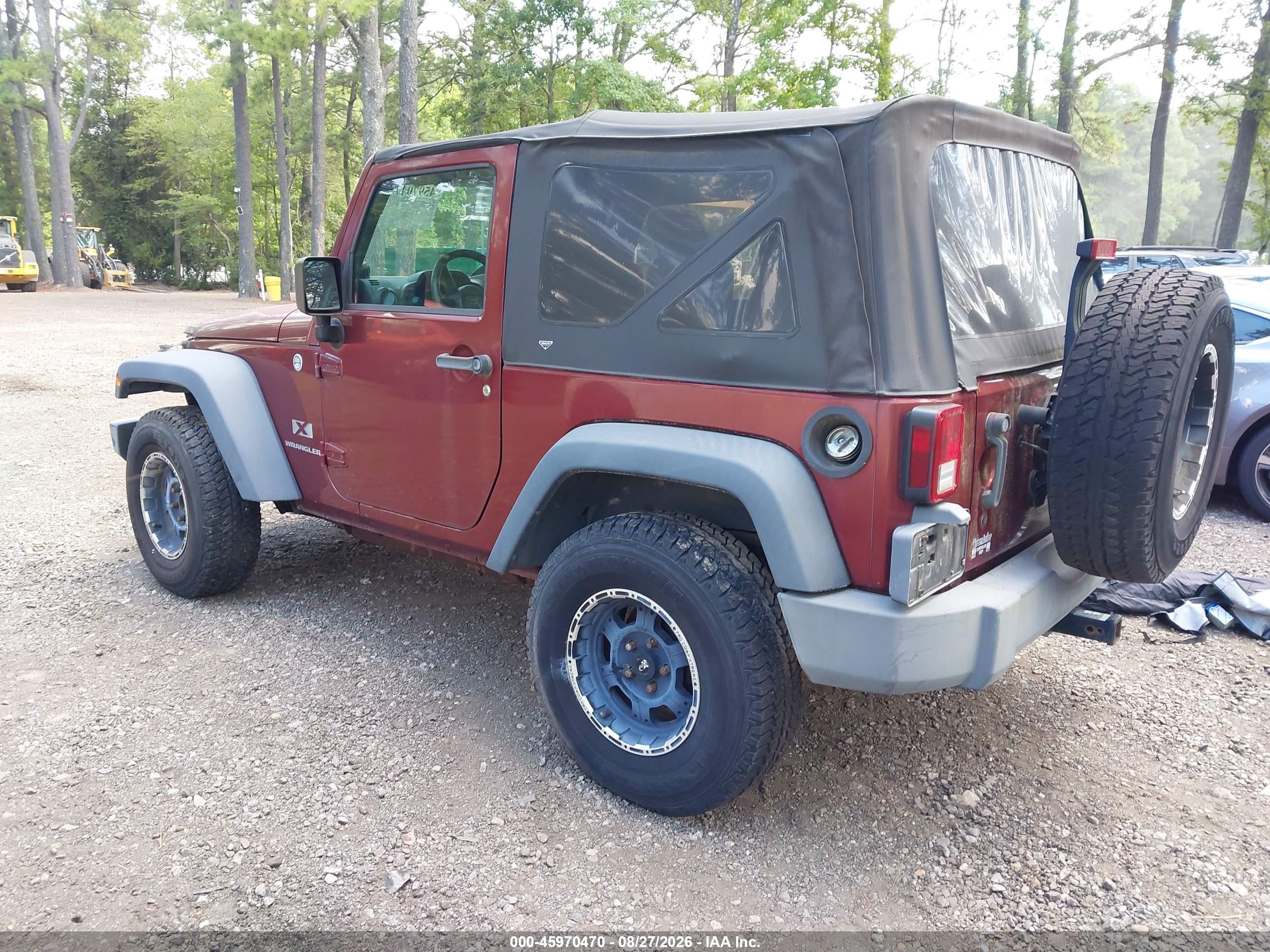 2007 Jeep Wrangler X Burgundy vin: 1J4FA24137L135286