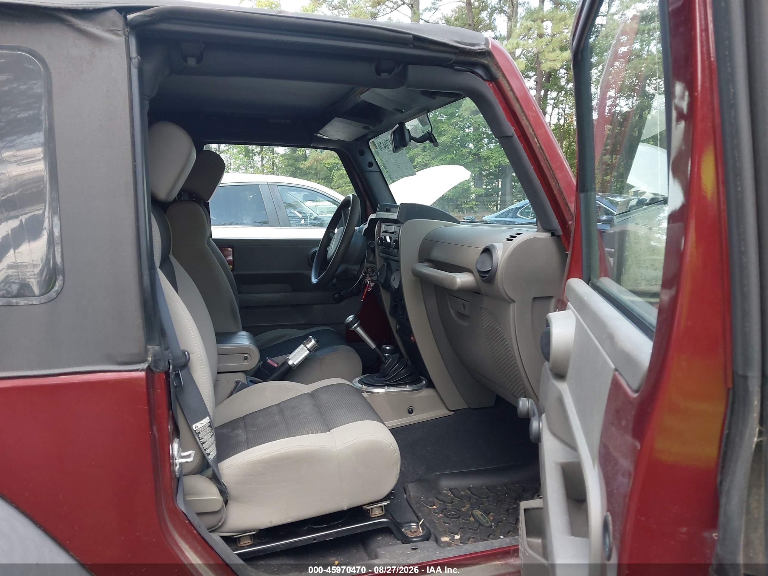 2007 Jeep Wrangler X Burgundy vin: 1J4FA24137L135286