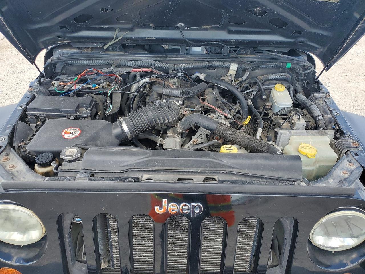 2008 Jeep Wrangler X Black vin: 1J4FA24138L653917