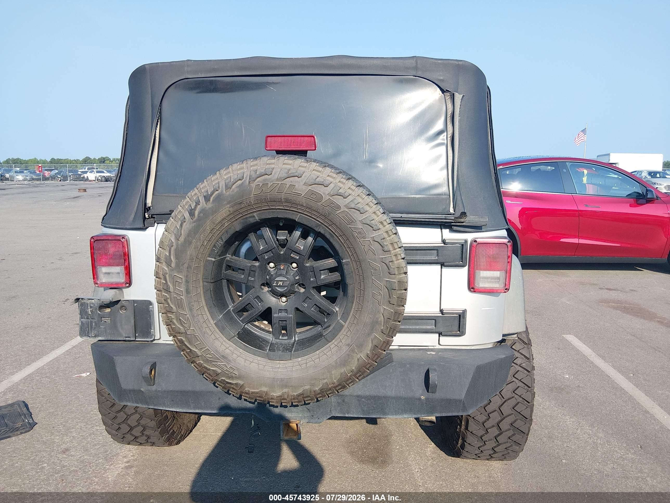 2009 Jeep Wrangler X Silver vin: 1J4FA24139L728469