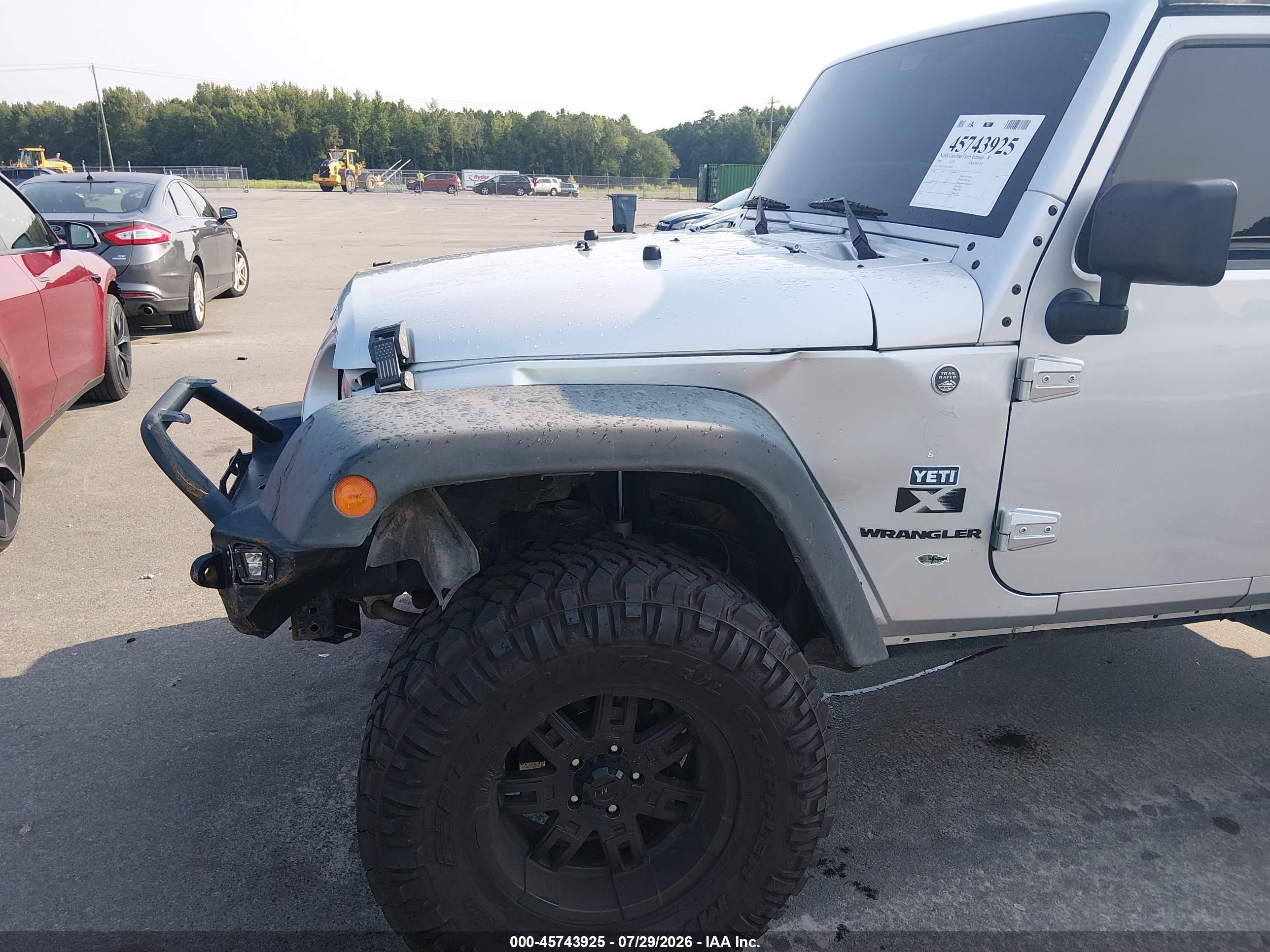 2009 Jeep Wrangler X Silver vin: 1J4FA24139L728469
