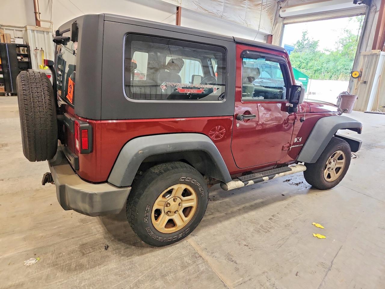 2007 Jeep Wrangler X Бордовый vin: 1J4FA24147L214174