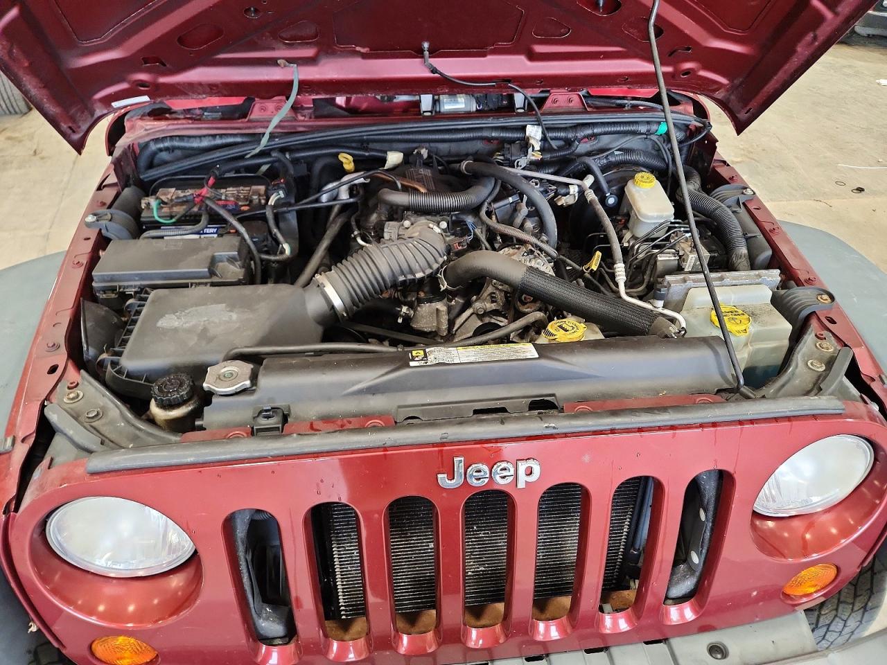 2007 Jeep Wrangler X Бордовый vin: 1J4FA24147L214174