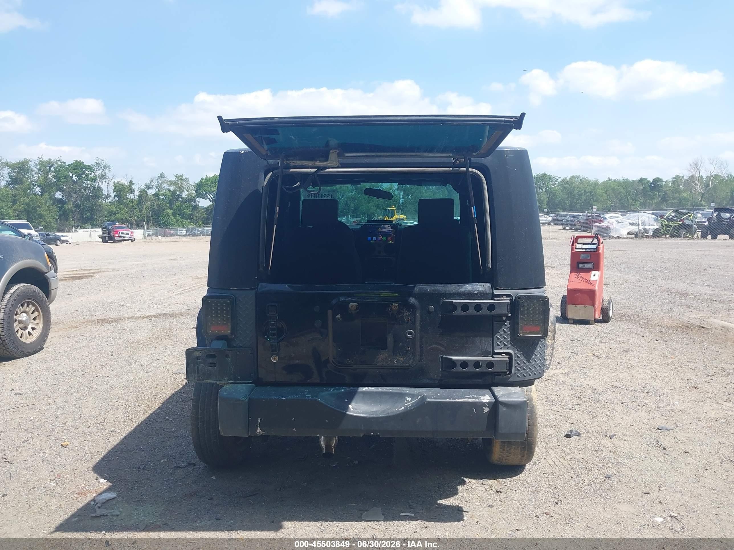 2009 Jeep Wrangler X Black vin: 1J4FA24149L722468