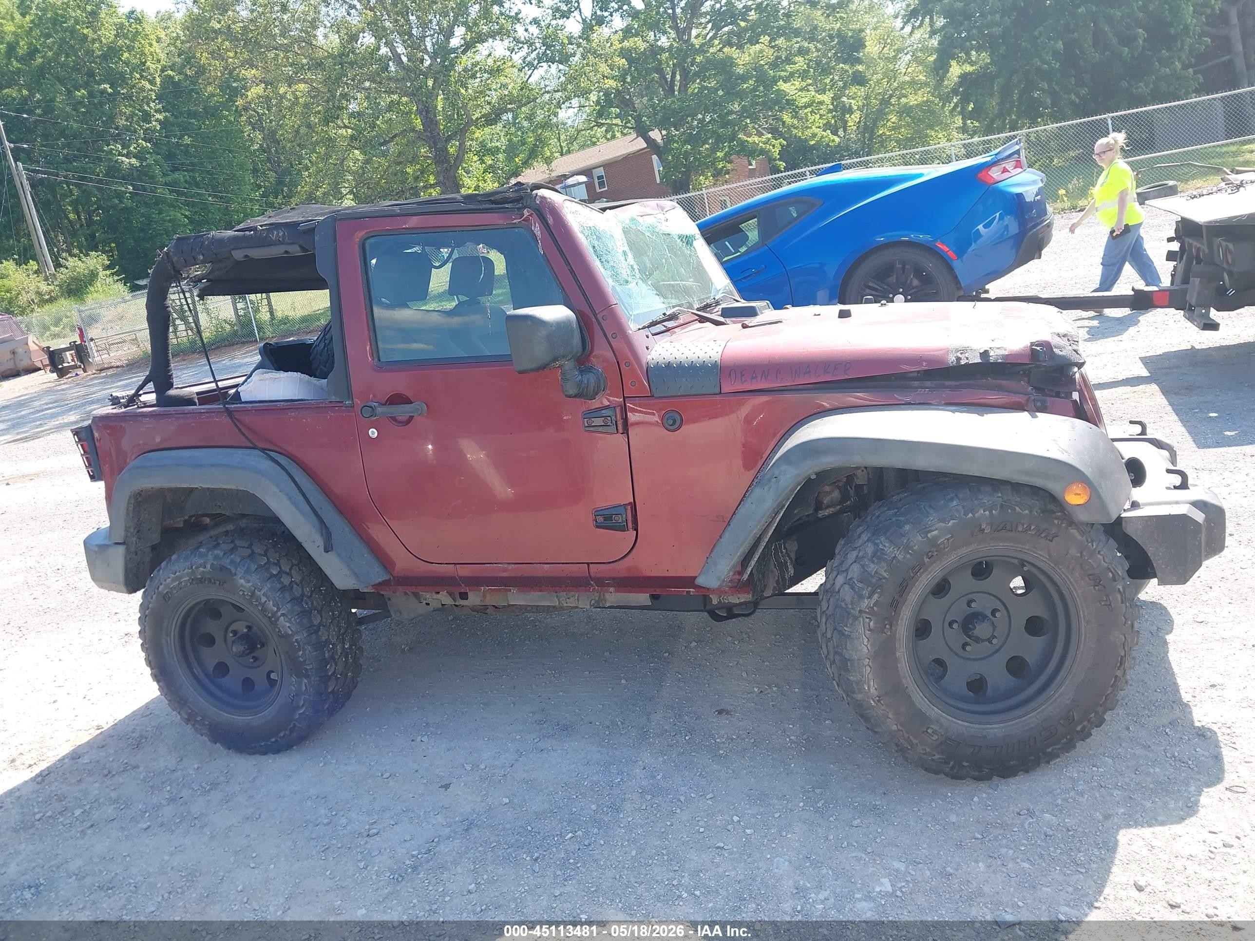 2009 Jeep Wrangler X Red vin: 1J4FA24159L758119
