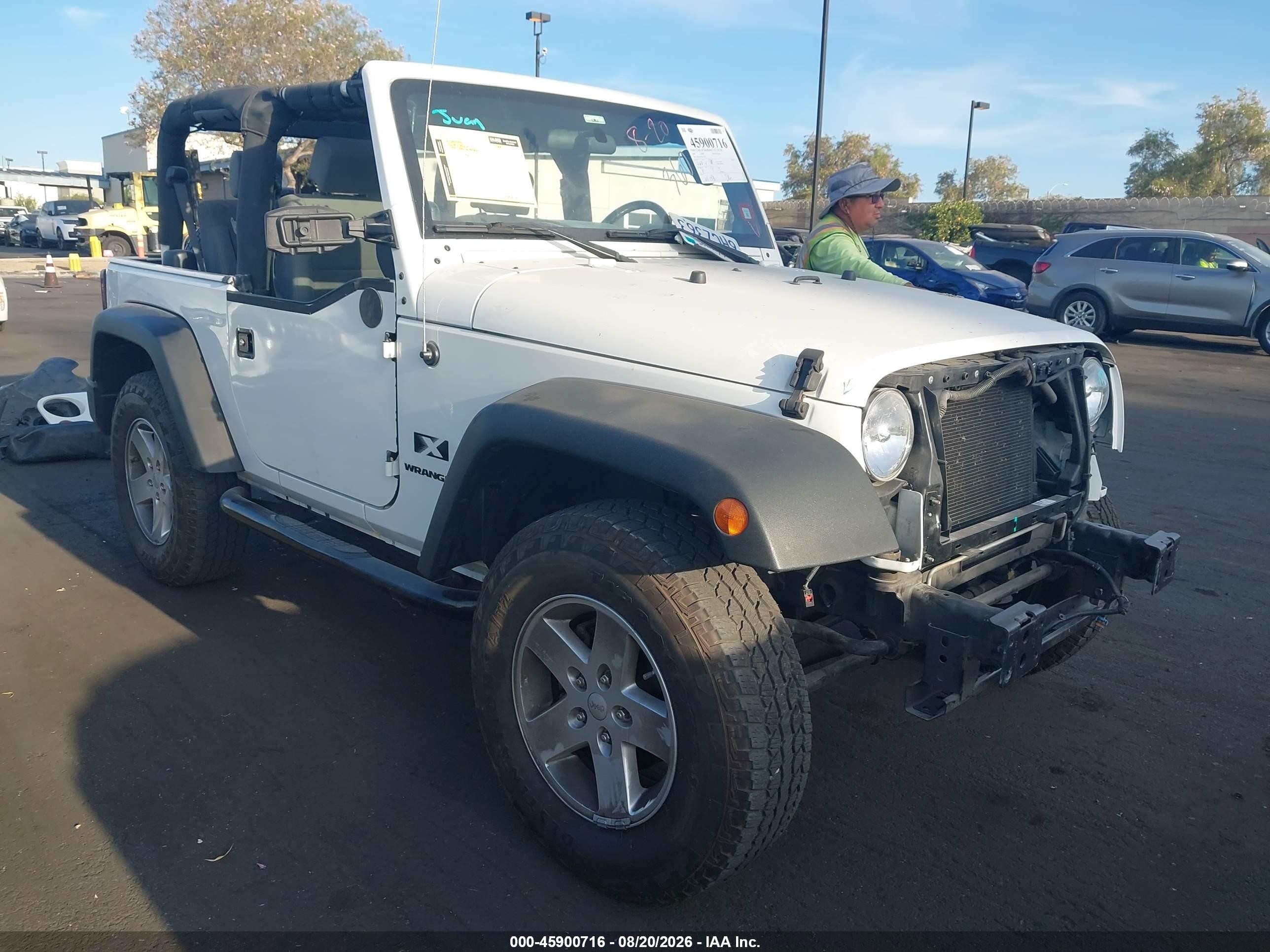 2009 Jeep Wrangler X Белый vin: 1J4FA24169L722763