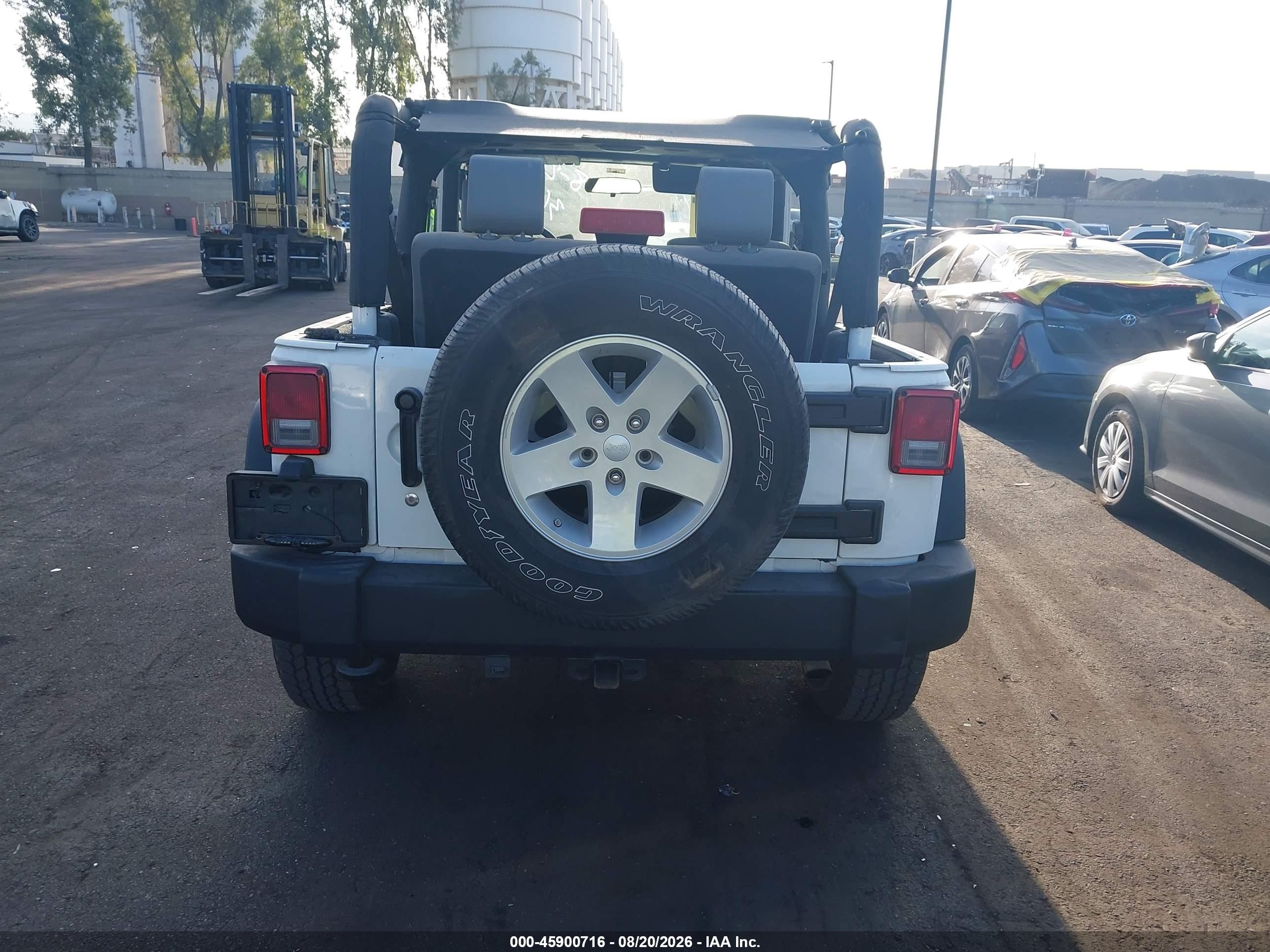 2009 Jeep Wrangler X White vin: 1J4FA24169L722763