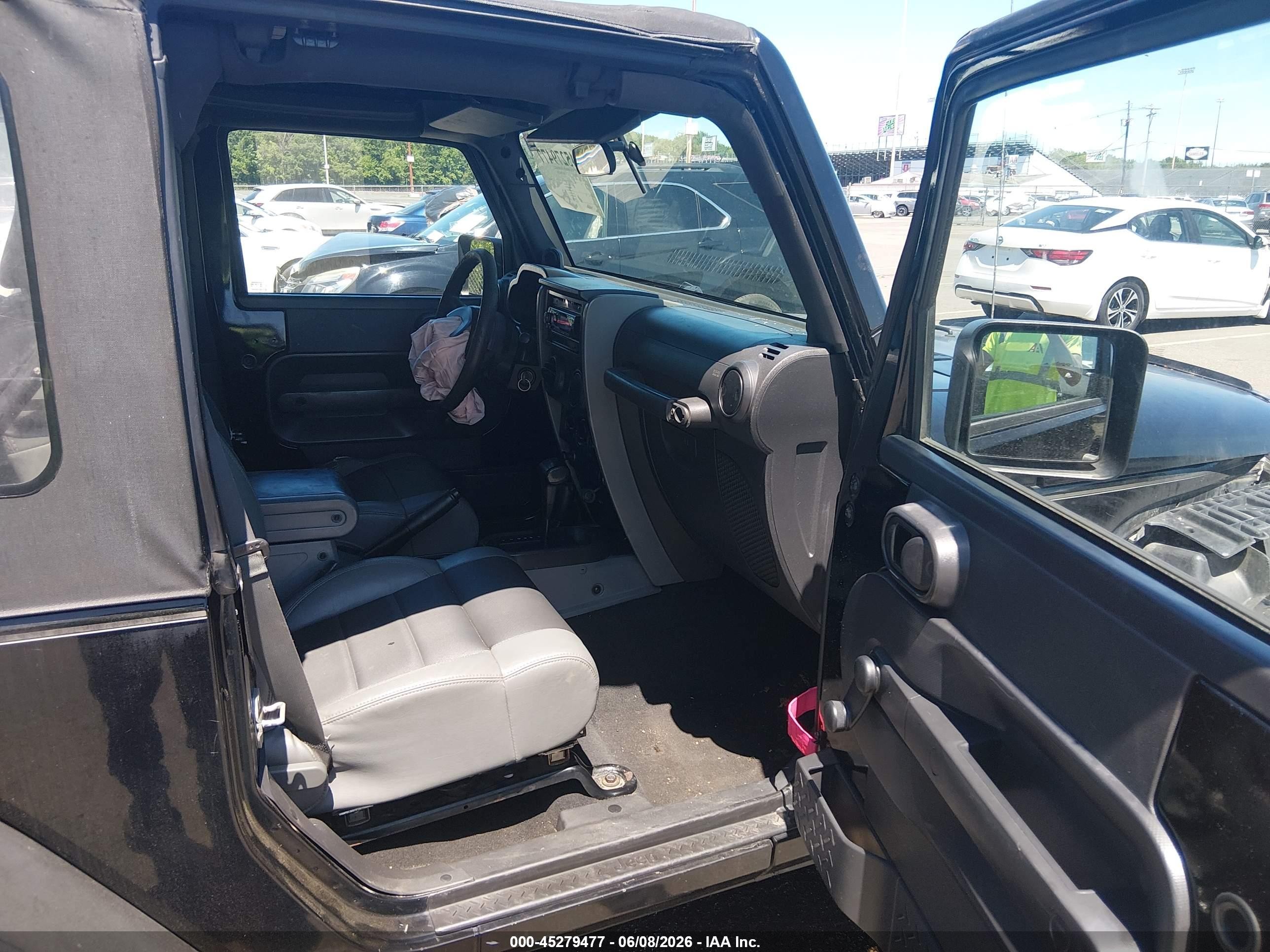 2007 Jeep Wrangler X Black vin: 1J4FA24177L132407