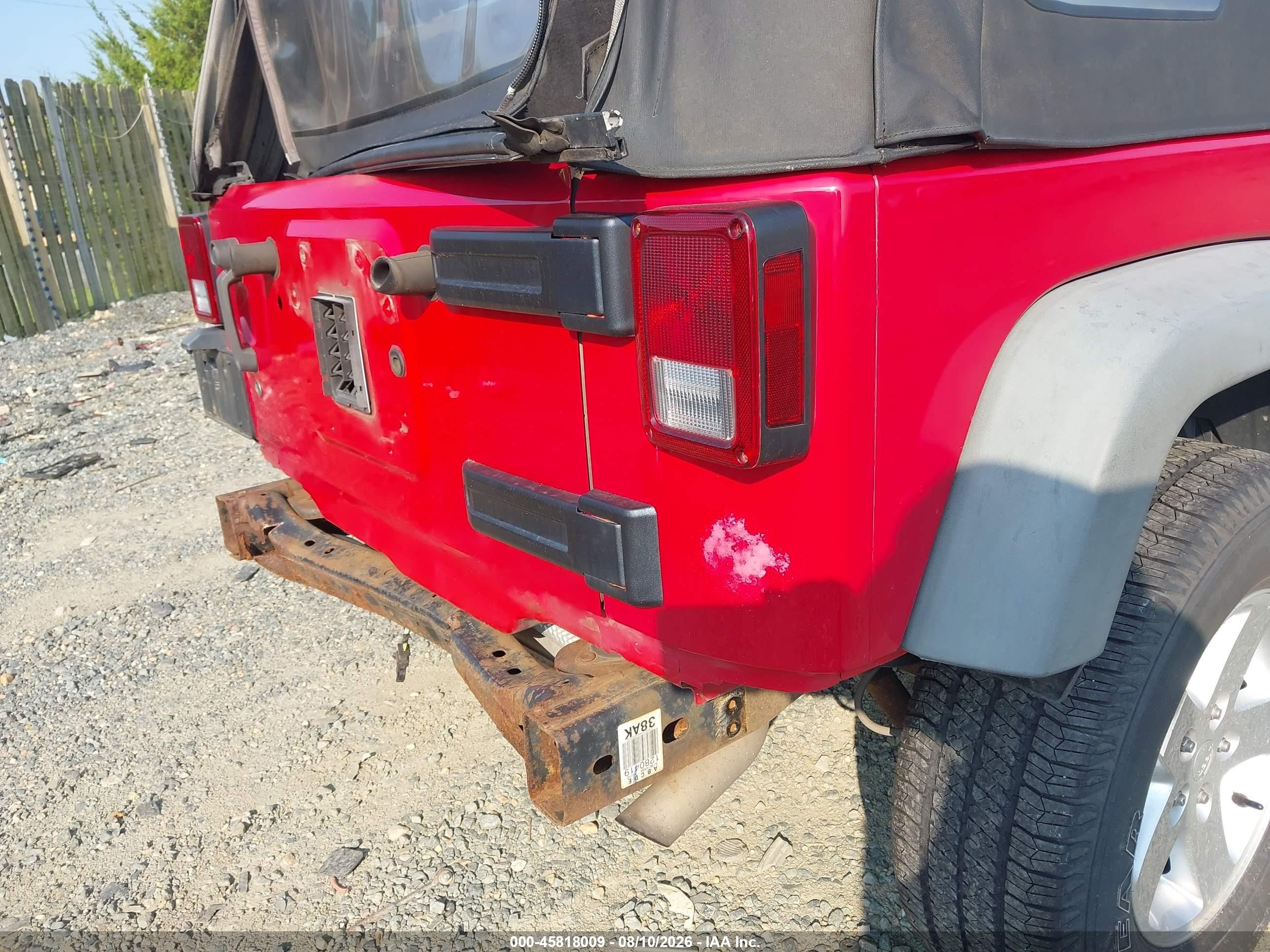 2008 Jeep Wrangler X Red vin: 1J4FA24178L649014