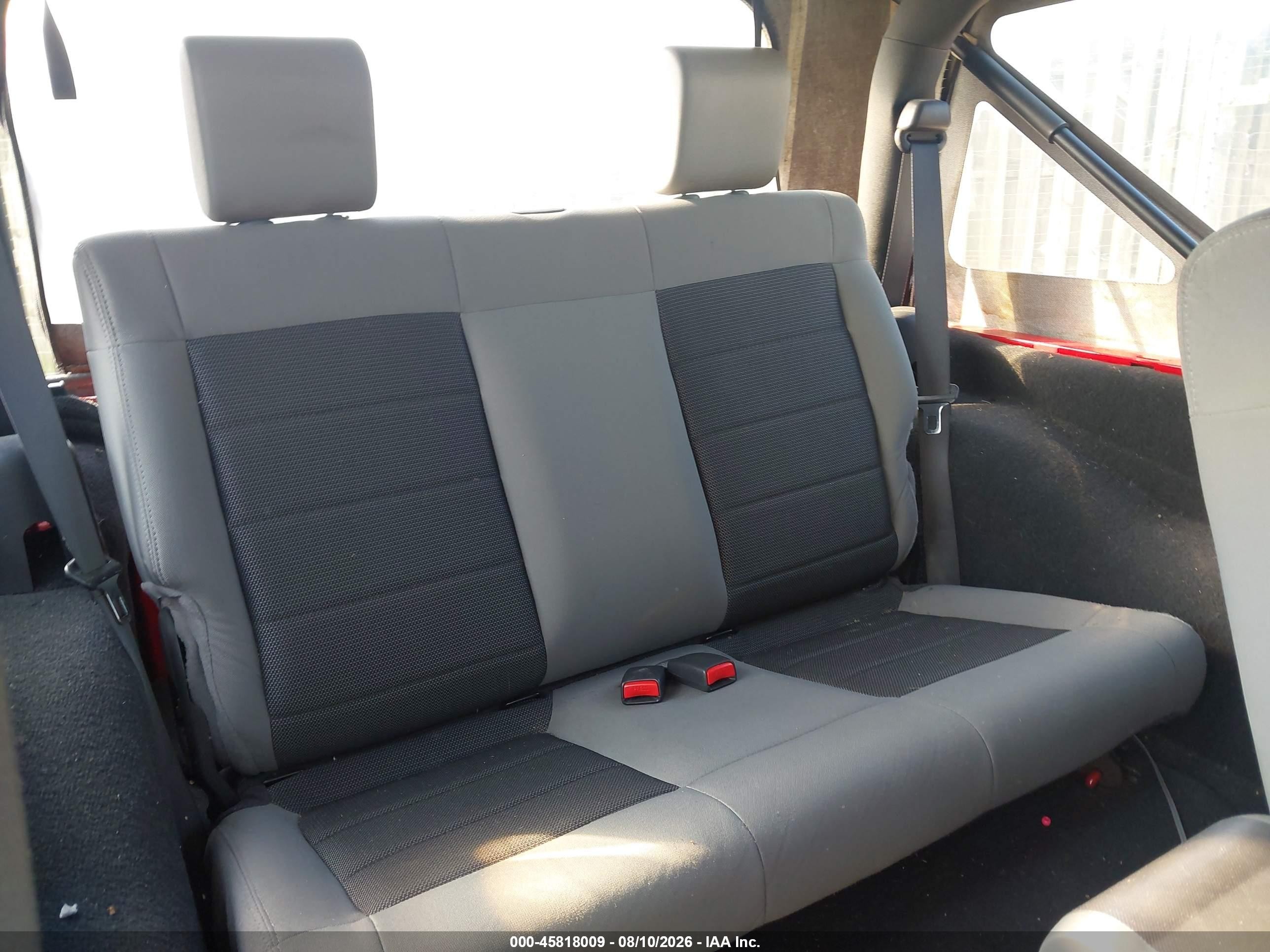 2008 Jeep Wrangler X Red vin: 1J4FA24178L649014