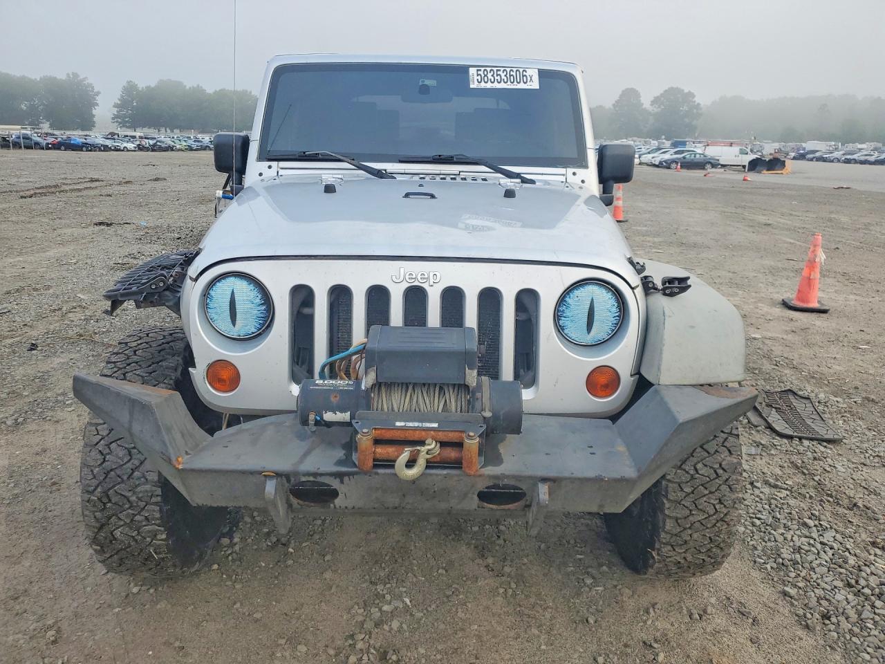 2009 Jeep Wrangler X Silver vin: 1J4FA24179L744691