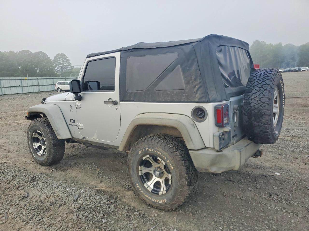 2009 Jeep Wrangler X Silver vin: 1J4FA24179L744691
