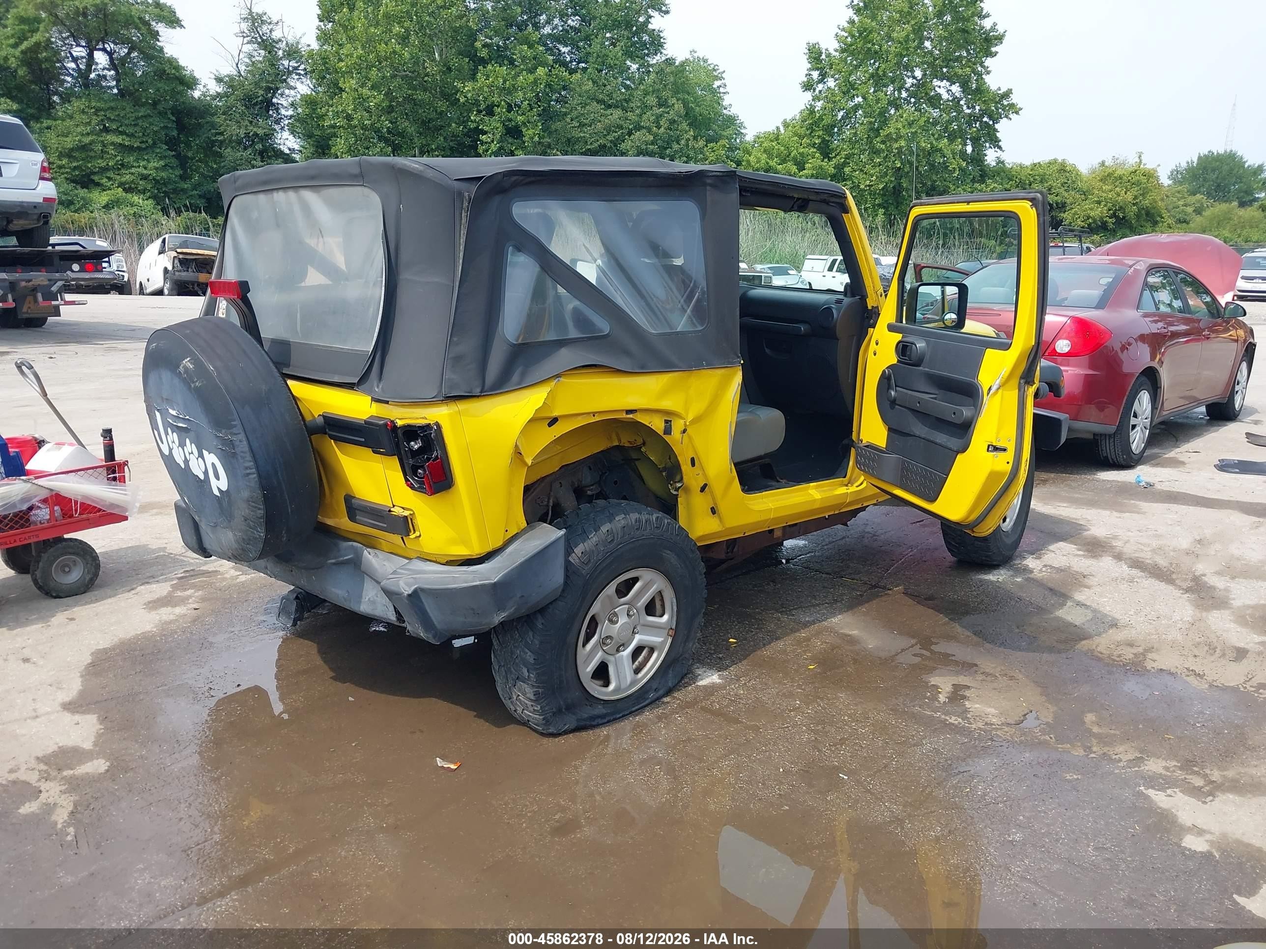 2009 Jeep Wrangler X Yellow vin: 1J4FA24179L756369